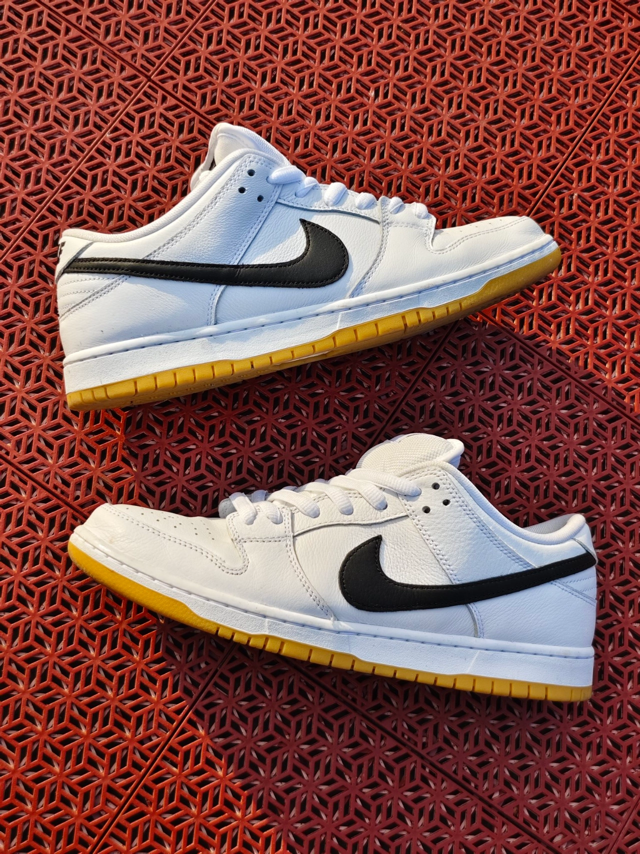 custom review-Nike Sb Dunk Low Pro White Gum