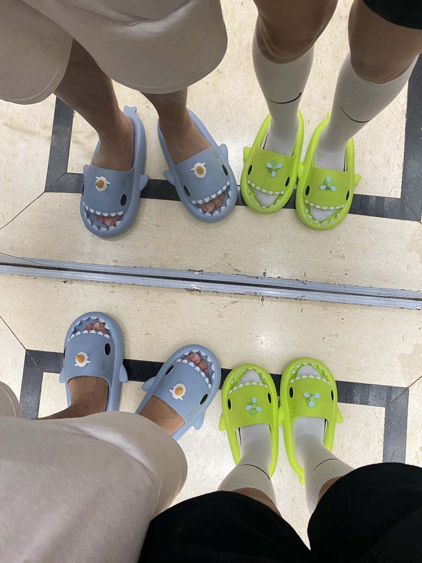 chikoku 鲨鱼拖鞋强烈推荐!不臭脚家人们