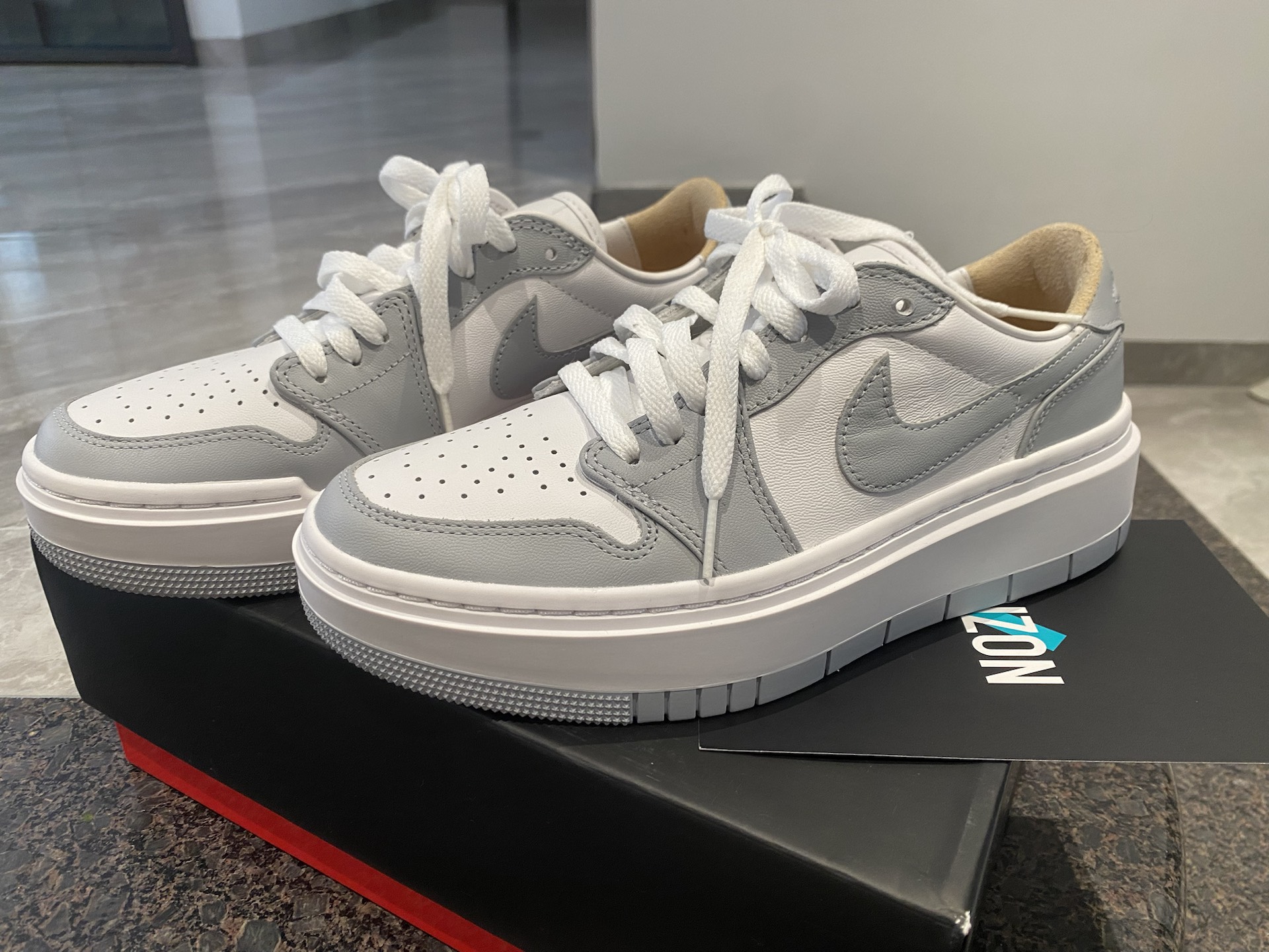custom review-Jordan Air Jordan 1 ELEVATE Low SE 'Волк GREY' Low Топ Винтажные баскетбольные кроссовки Женские Серый белый