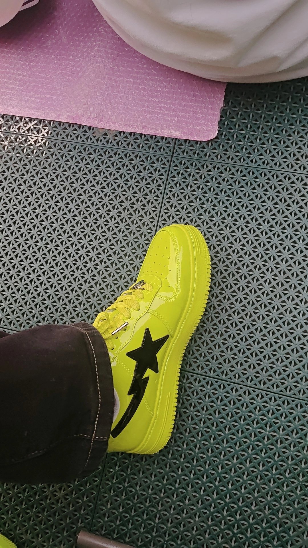 custom review-A BATHING APE BAPE STA Лакированная кожа Устойчивая к истиранию Низкие кроссовки для скейтбординга Мужские