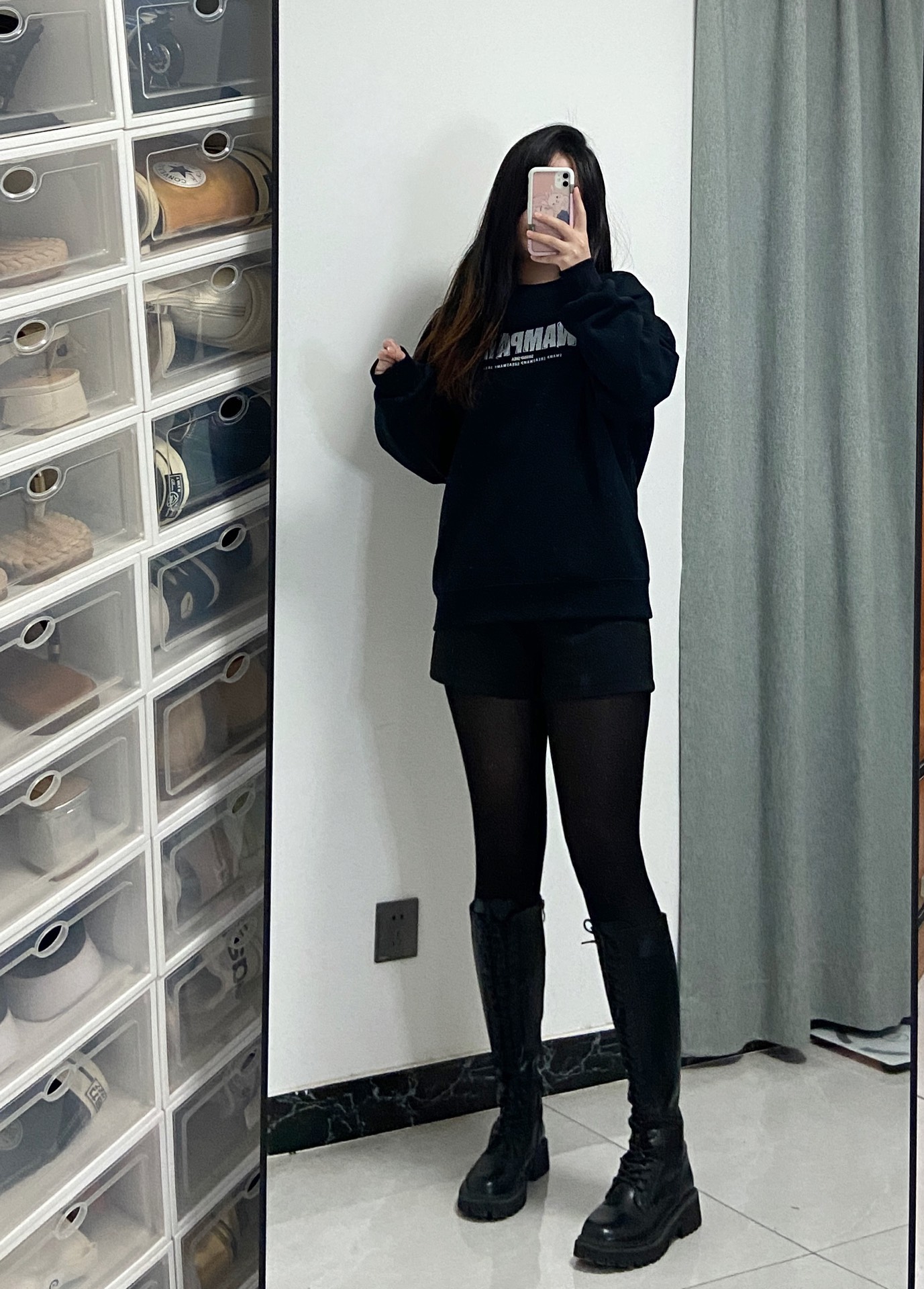 ootd|黑丝加长筒靴绝了 谁懂呀