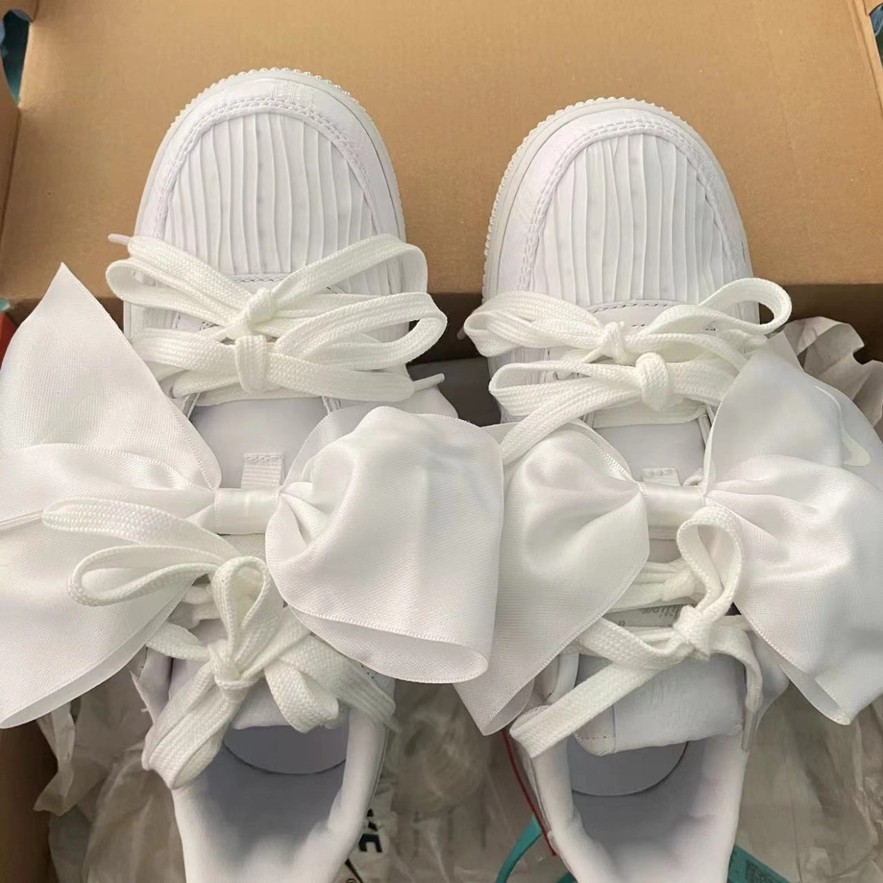 custom review-Nike Air FORCE 1 LX 'Triple White' Низкие Кроссовки для скейтбординга Женские Белые