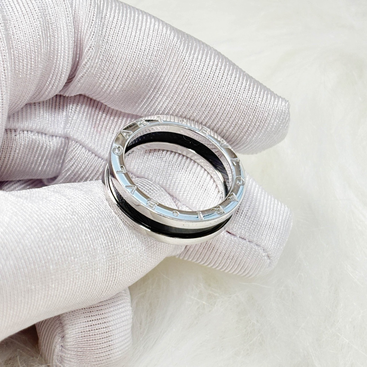 宝格丽慈善款戒指60码