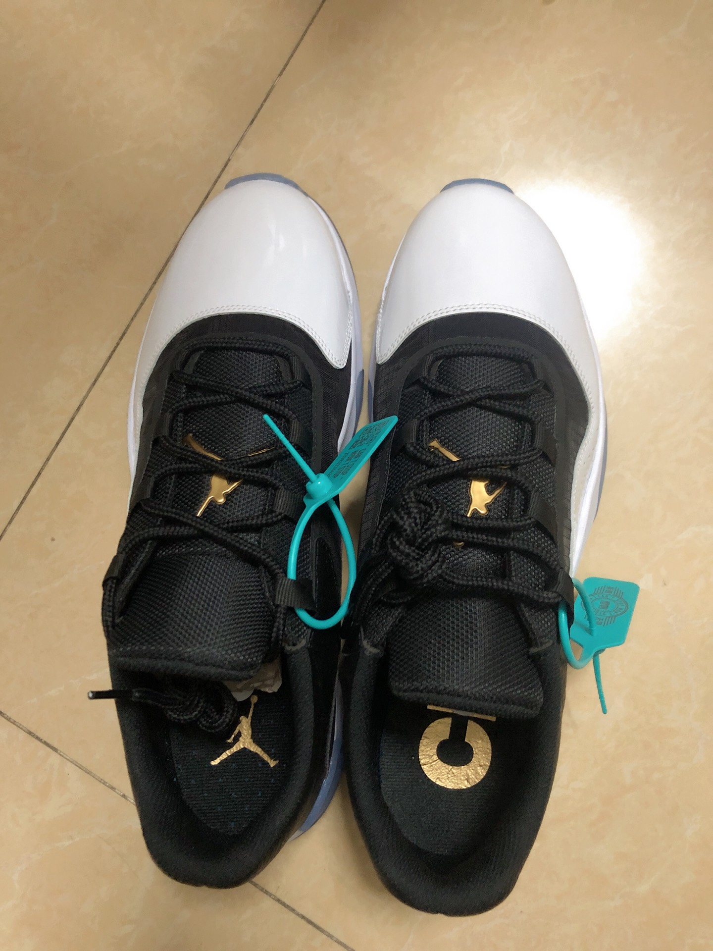 custom review-Jordan Air Jordan 11 Low Топ Винтажные баскетбольные кроссовки Мужской Черно-белая панда