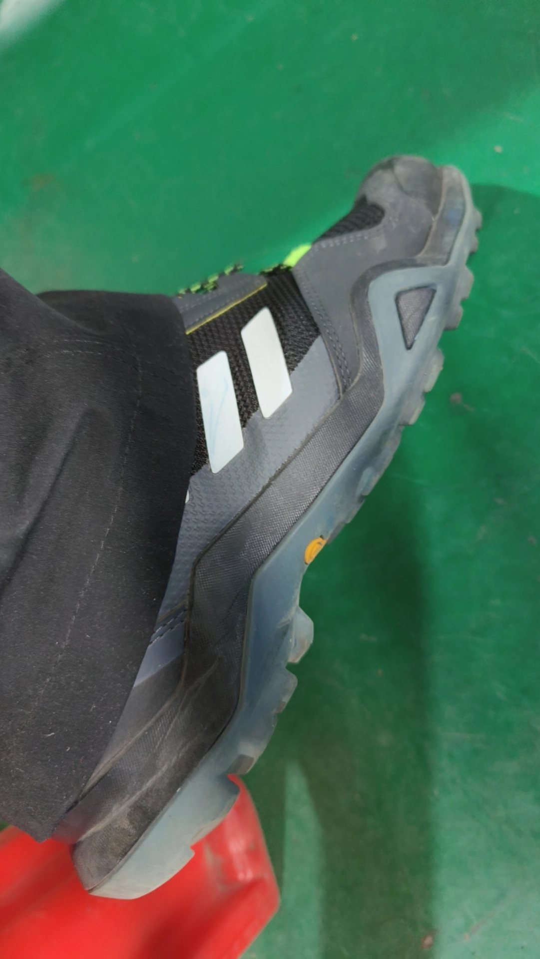 custom review-adidas Terrex AX3 Hiking Низкий Топ Уличная Обувь Мужская Черный Серый