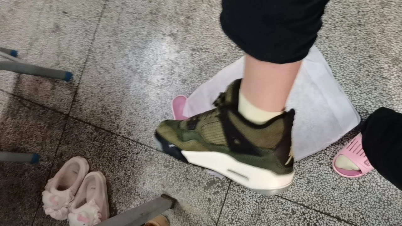 custom review-Jordan 4 Retro SE 'Craft Medium Olive' GS