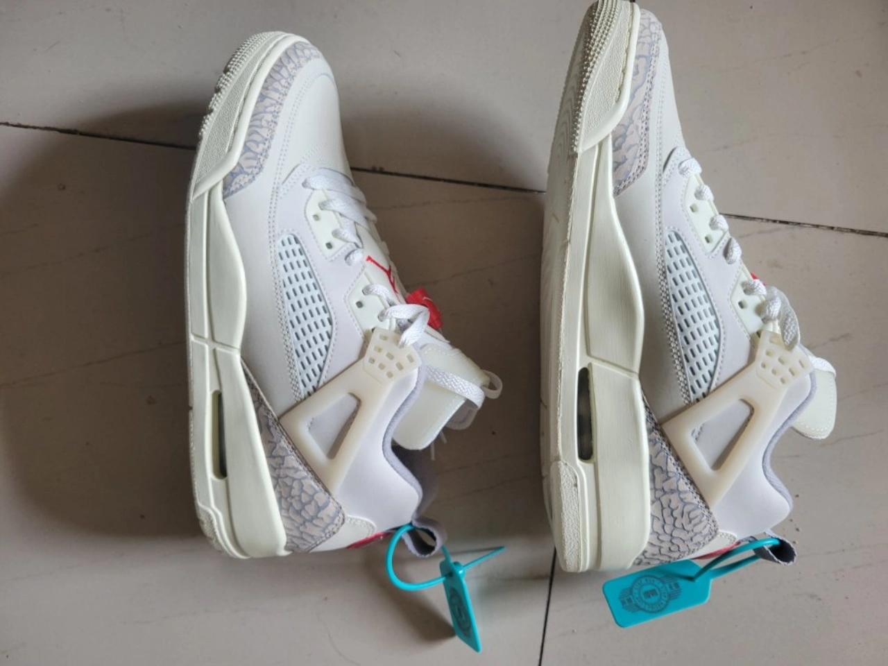 custom review-Джордан Spizike 'Кокосовое молоко' Устойчивый к истиранию Низкий Топ Винтажные Баскетбольные Кроссовки Мужские Бежевые