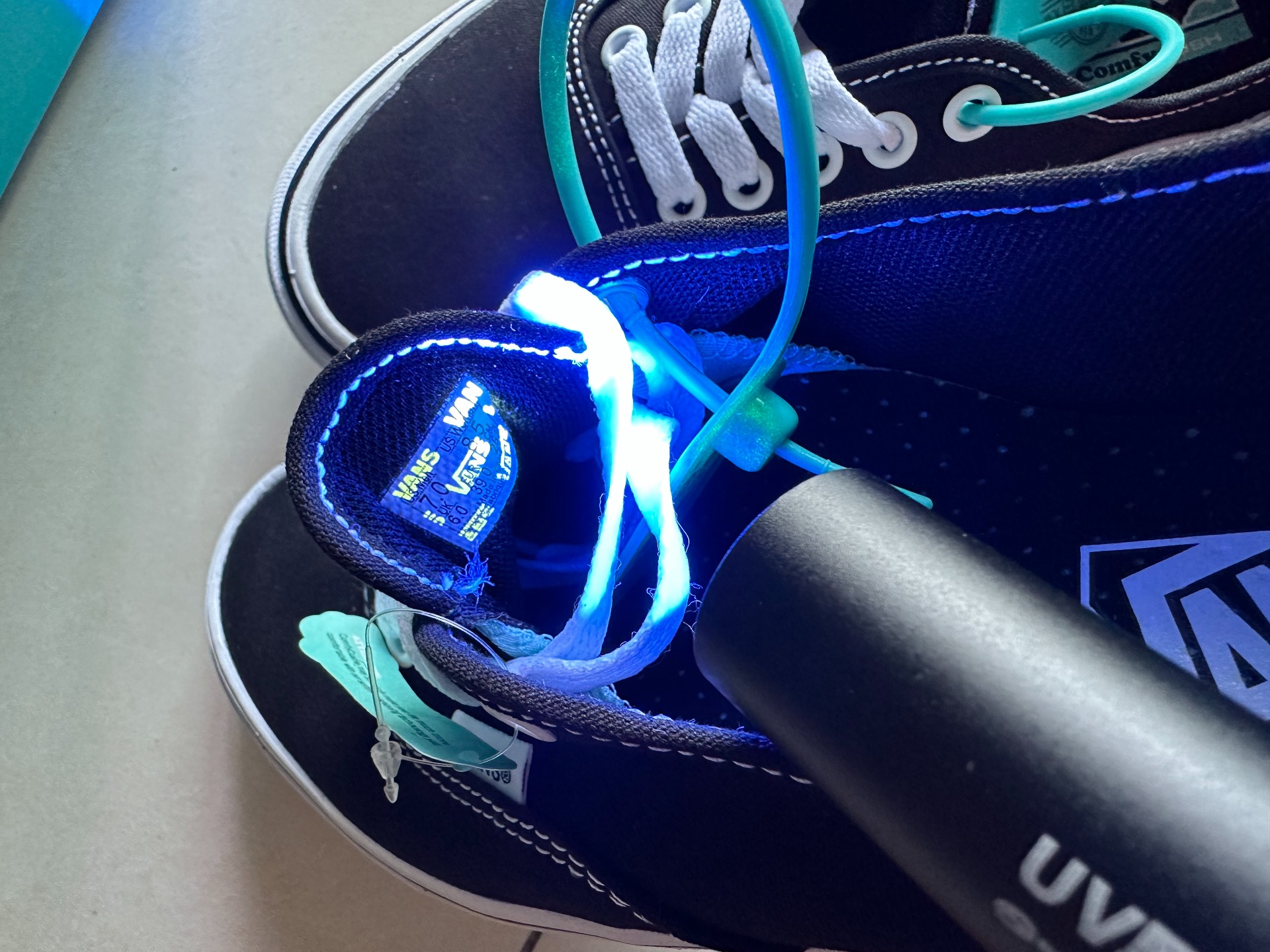 custom review-Vans Authentic Comfycush Устойчивые к истиранию Низкие Кеды Унисекс Черный Белый