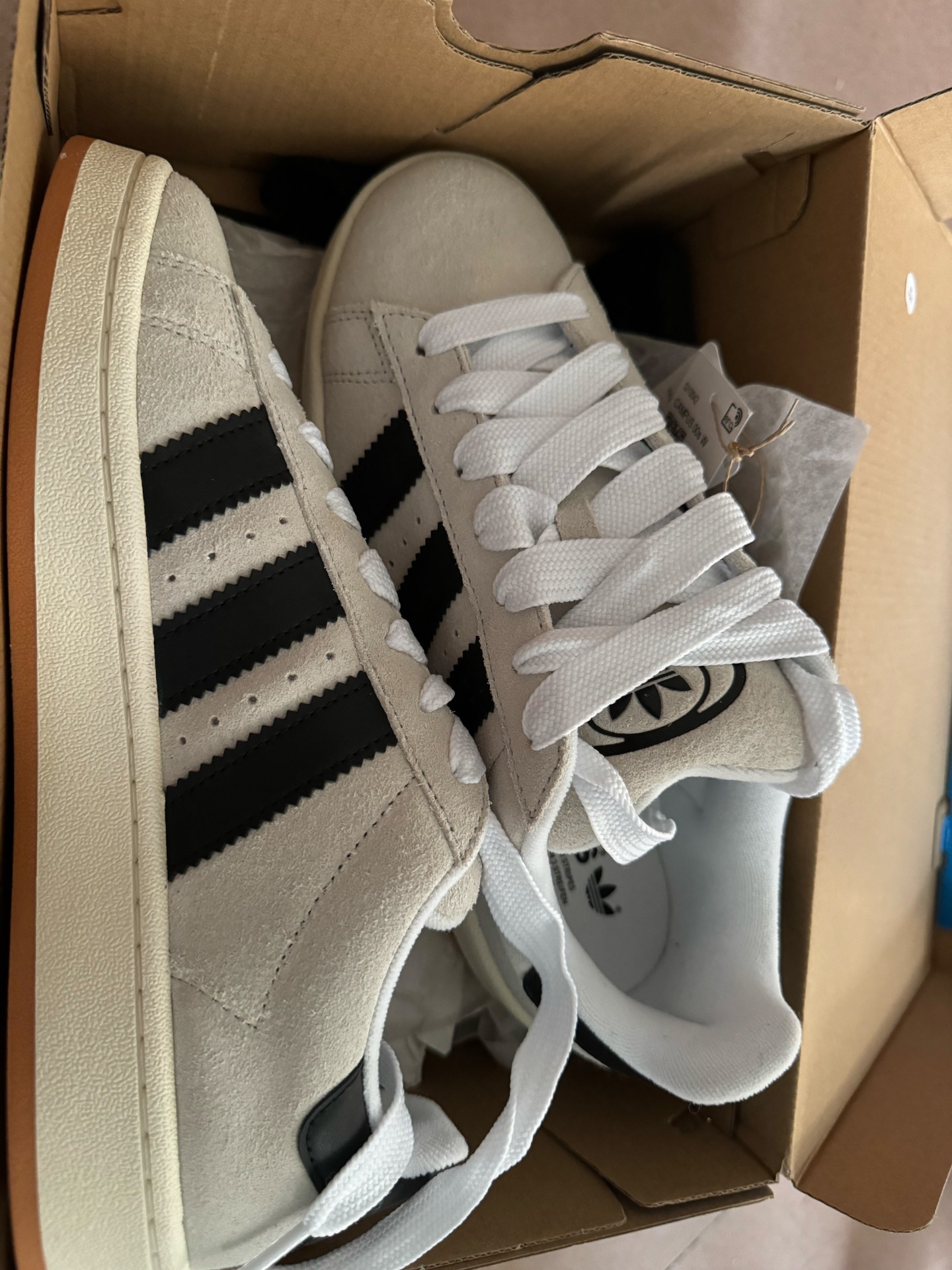 custom review-Adidas Originals Campus 00s Crystal White Core Black Women's