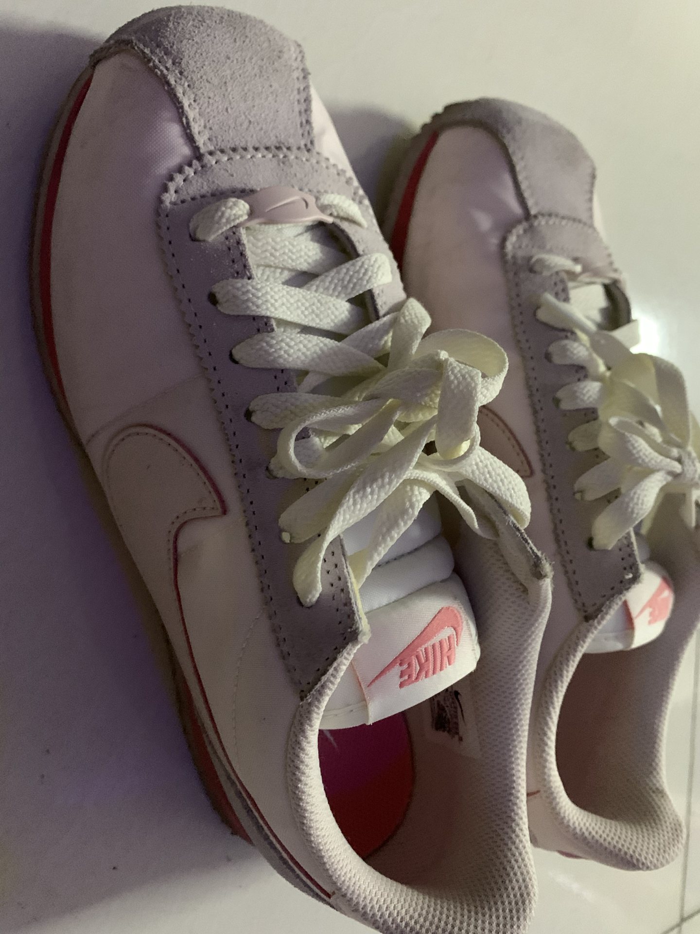 custom review-nike Cortez Collection Low Топ Повседневный Городской Коммутер Беговые кроссовки Женские Бежевый Белый Розовый