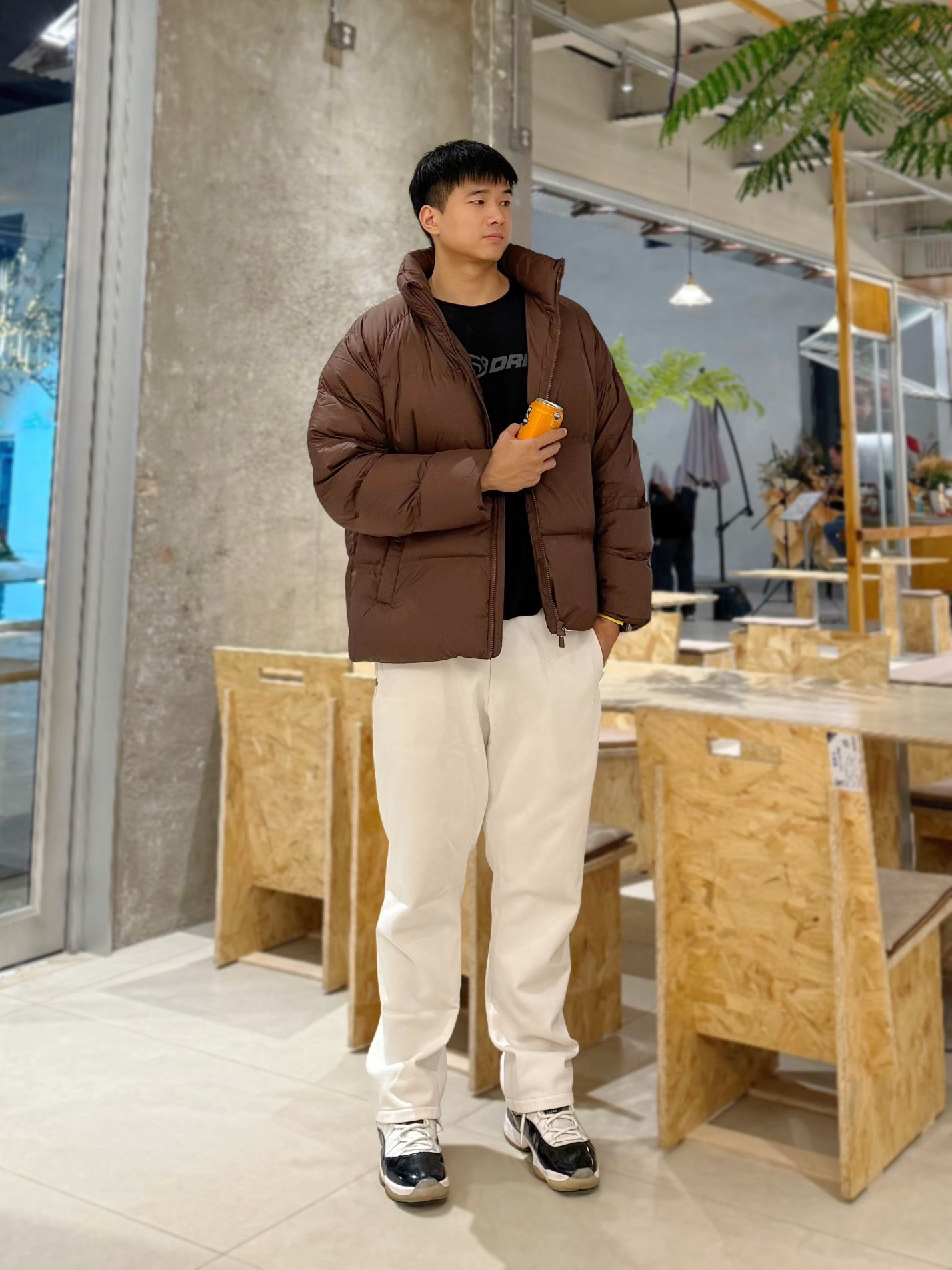 男生羽绒服这么穿时尚又高级