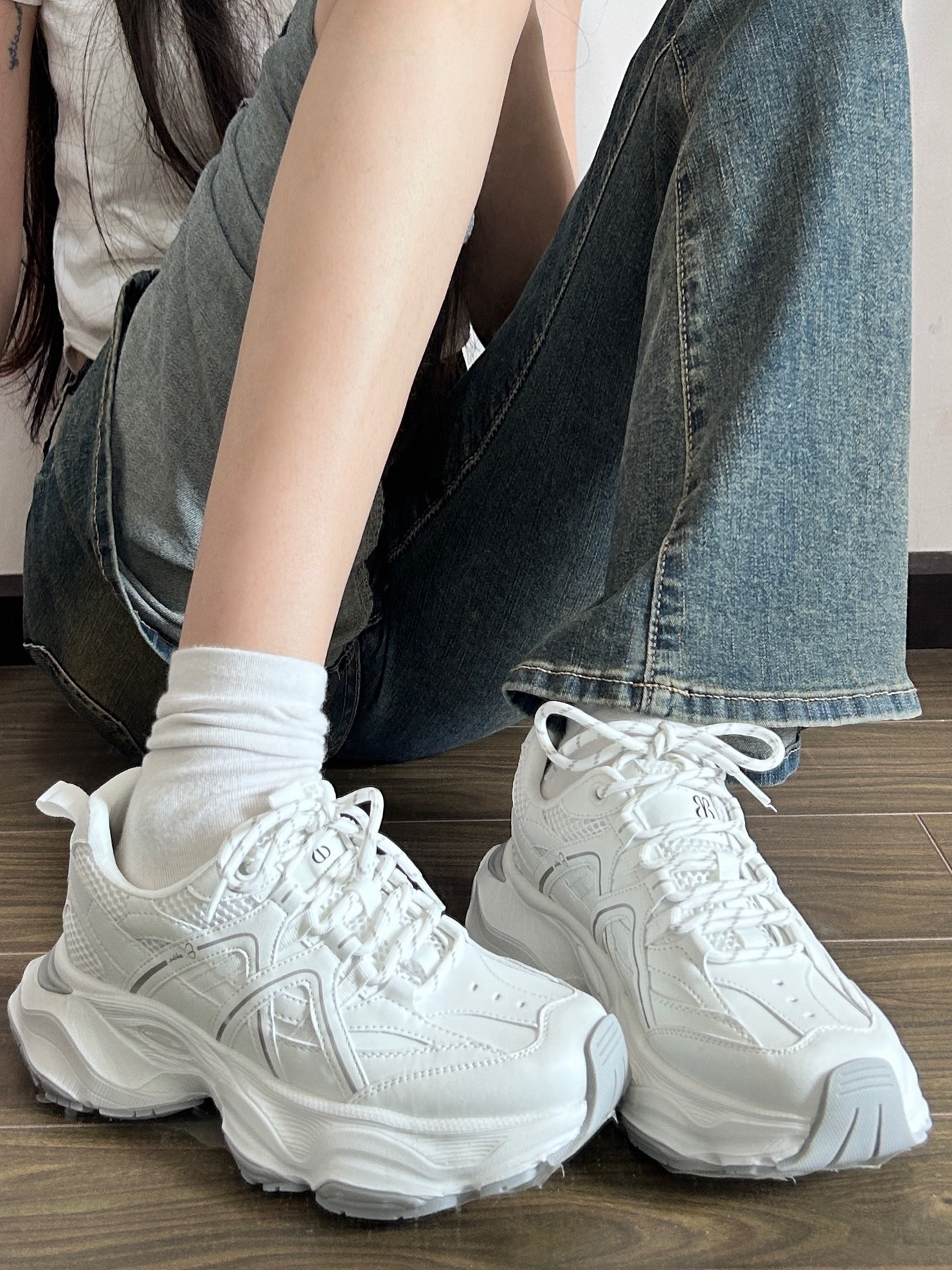 谁还没有一双好看的白色老爹鞋