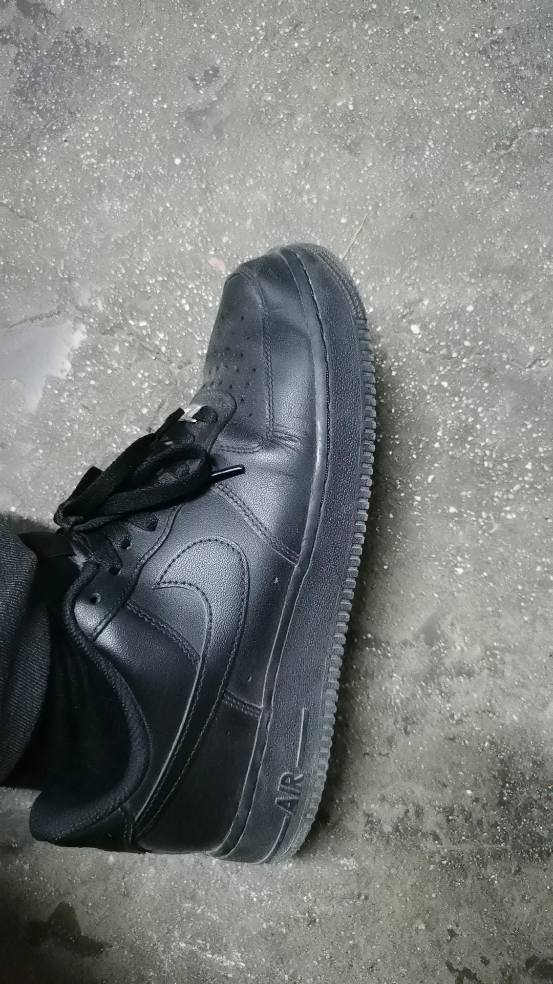 custom review-Nike Air Force 1 
07 
Triple Black
