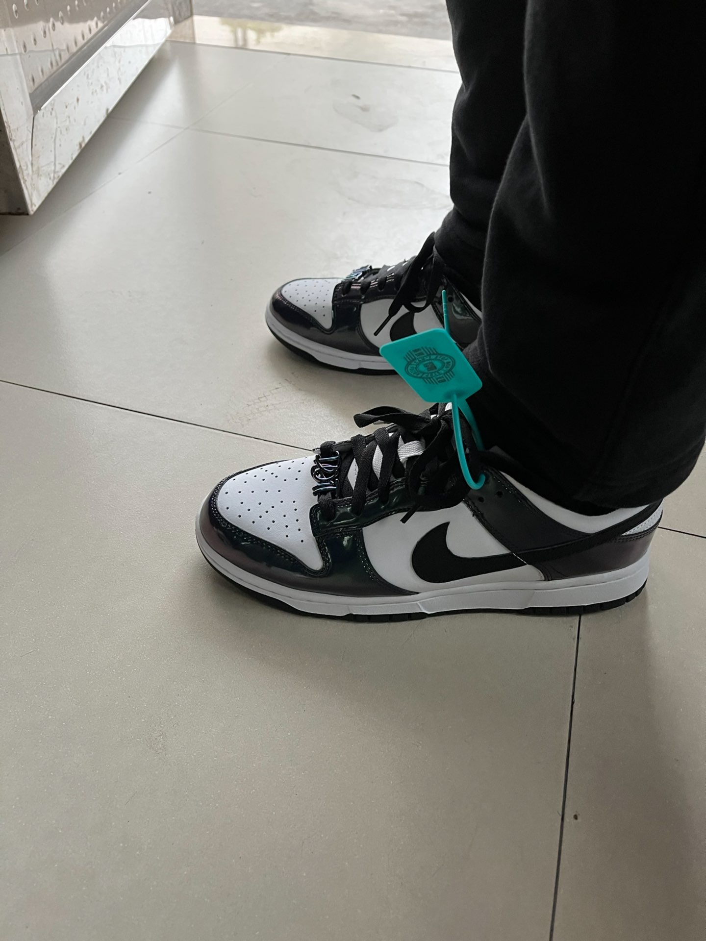 custom review-NIKE Dunk SE 'Just DO IT' Низкие Кроссовки для скейтбординга Женские Белые Темно-синие