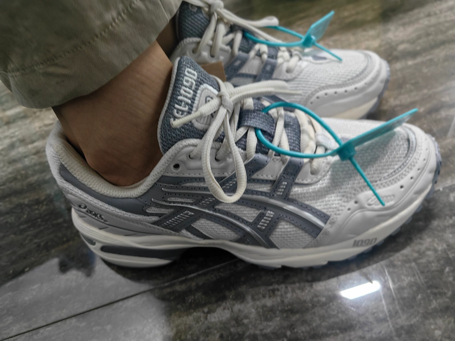 custom review-Asics Gel 1090 V1 Low Топ Повседневная Обувь Унисекс Белый Серый