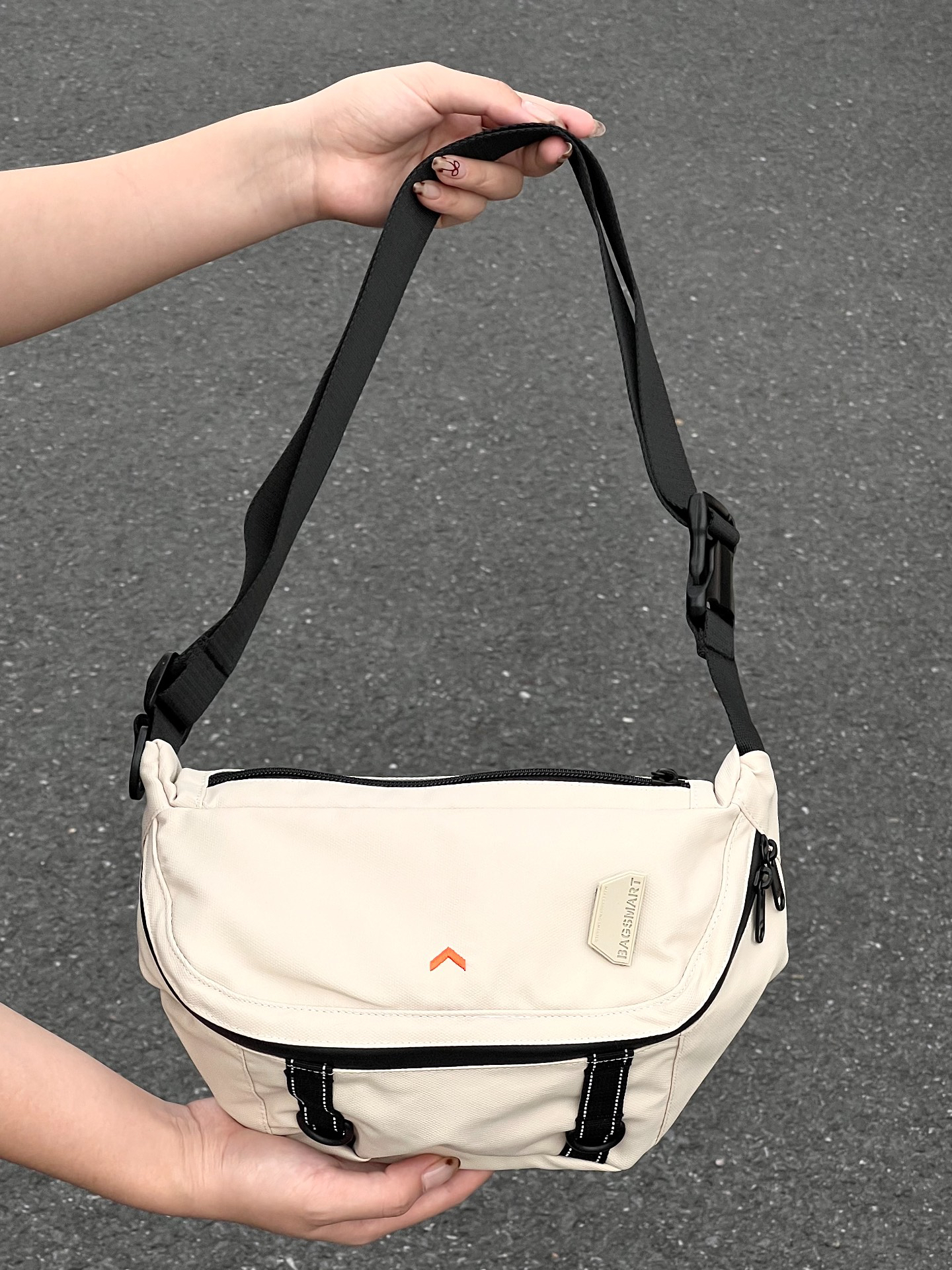 拒绝不了介只奶酷奶酷的运动休闲胸包!