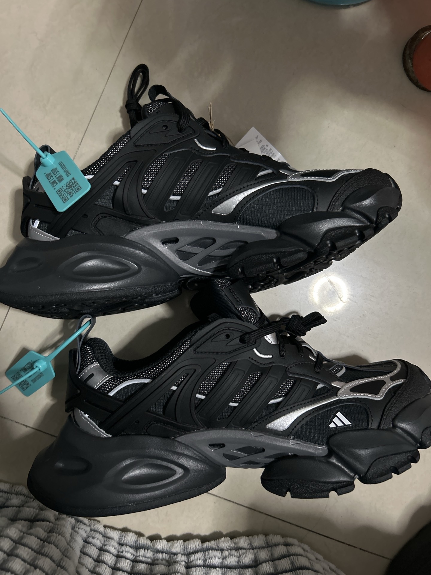 custom review-Adidas XLG RUNNER DELUXE Устойчивый к истиранию Низкий Топ Повседневные Городские Коммутирующие Беговые кроссовки Унисекс Черный