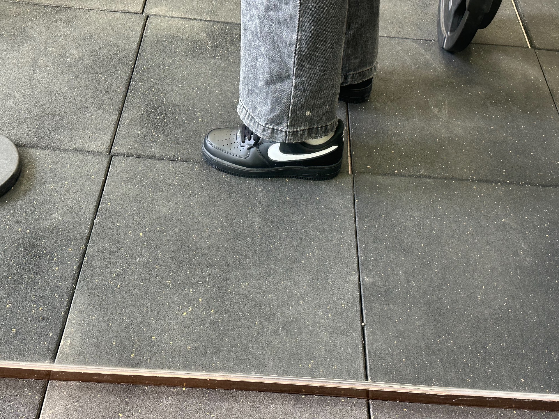 custom review-Nike Air Force 1 Low 'Black White 2023'