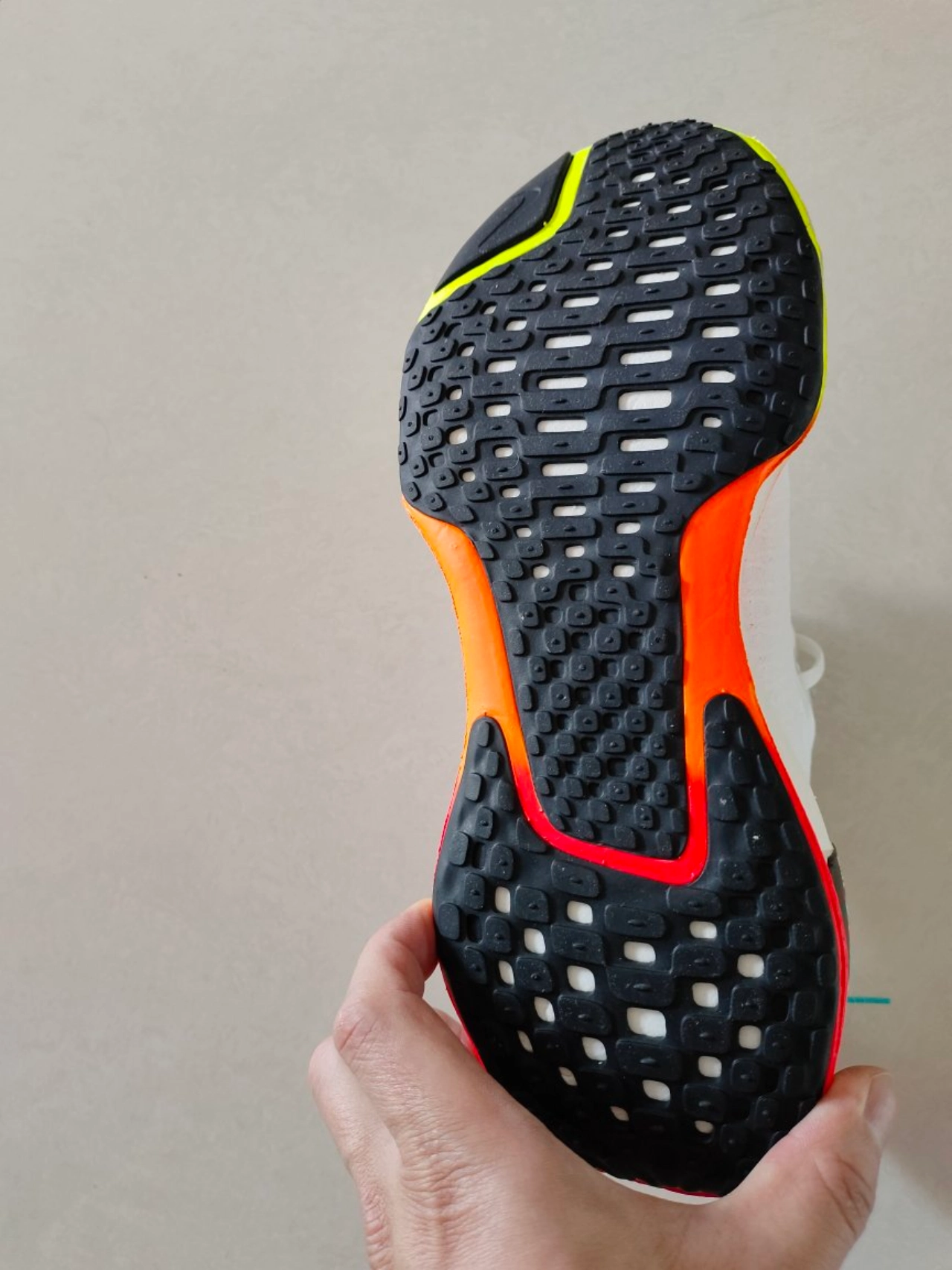 custom review-Nike Invincible 3 Амортизация Устойчивый к истиранию Дышащий Низкий Топ Повседневные Тренировочные Беговые кроссовки Мужские Белый Красный