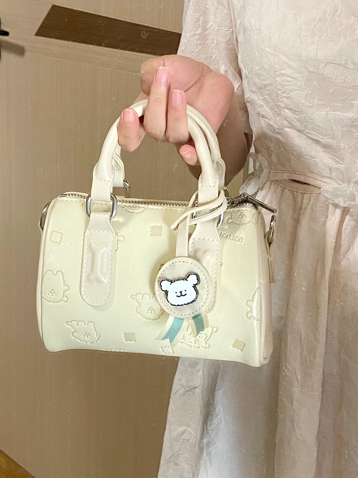 谁能拒绝这么可爱的包包呢!