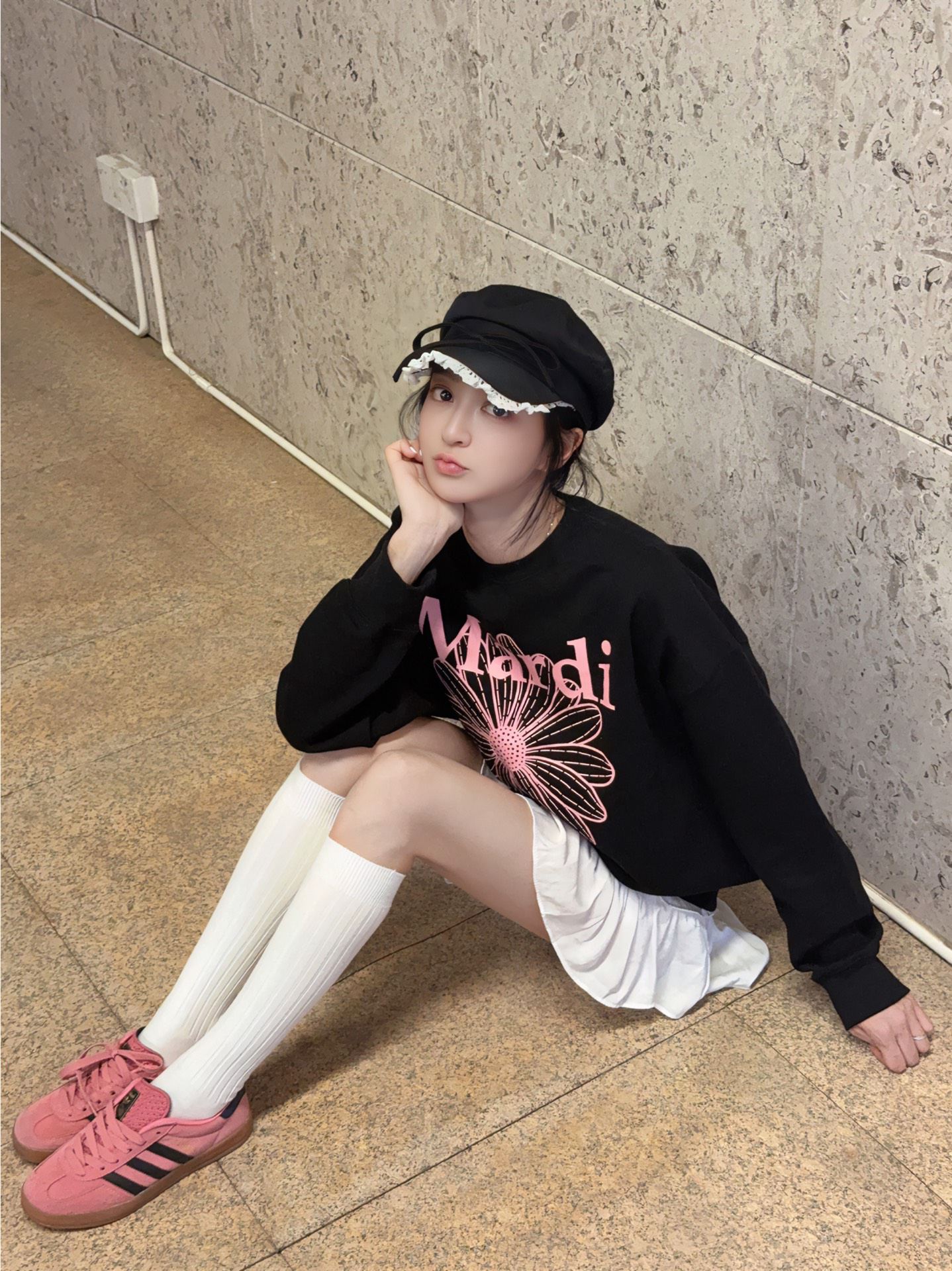 custom review-MARDI MERCREDI Свитшот Унисекс