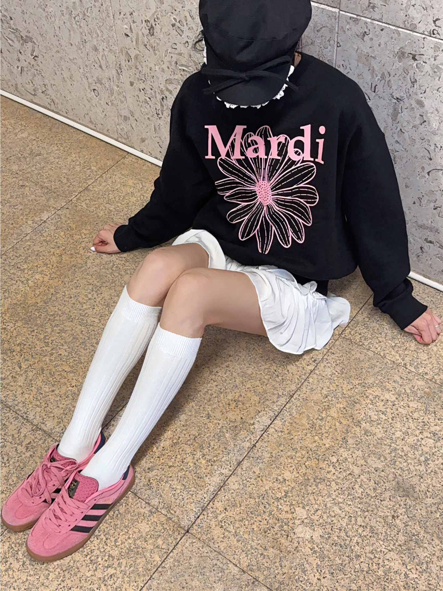 custom review-MARDI MERCREDI Свитшот Унисекс