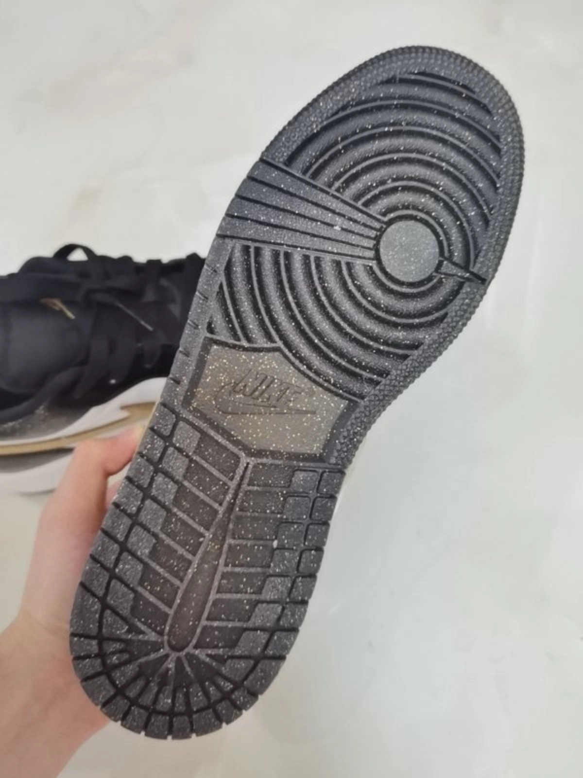 custom review-Jordan Air Jordan 1 'Золотой Палец' Устойчивый к истиранию Низкий Топ Детские Баскетбольные Кроссовки Черный Золото