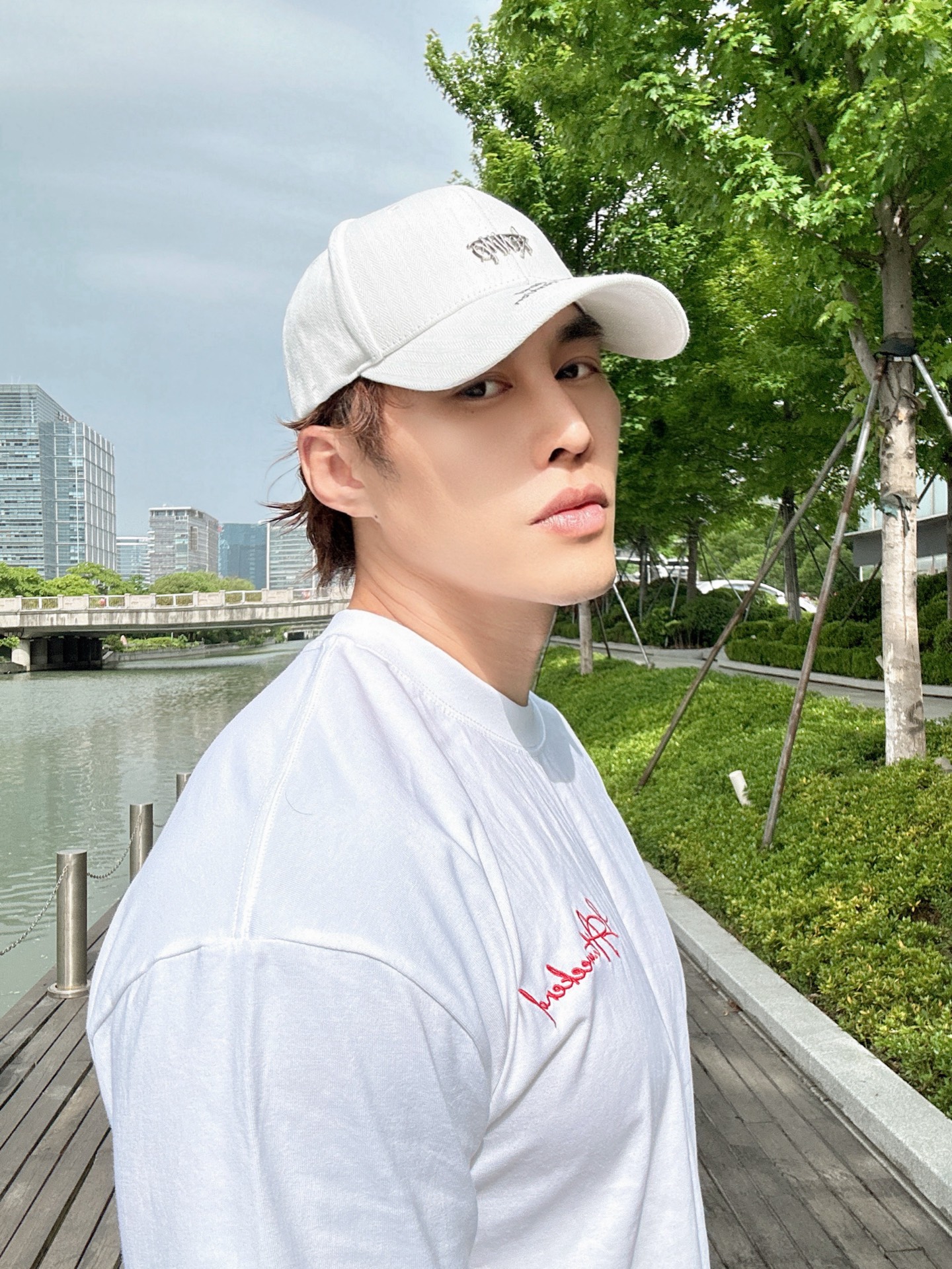 好看的白色棒球帽🧢
