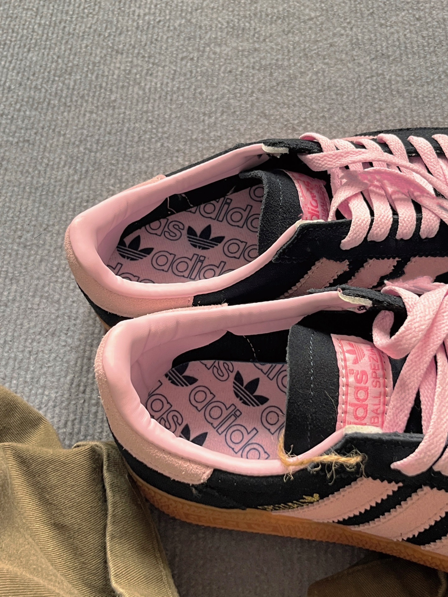 black pink?阿迪达斯粉墨登场?