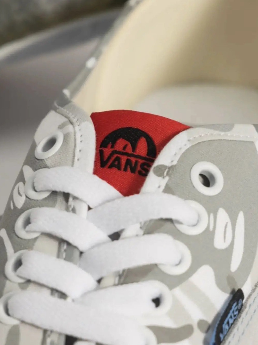 custom review-Aape x VANS Аутентичные Little Lightning Устойчивые к истиранию Низкие Кроссовки для скейтбординга Унисекс