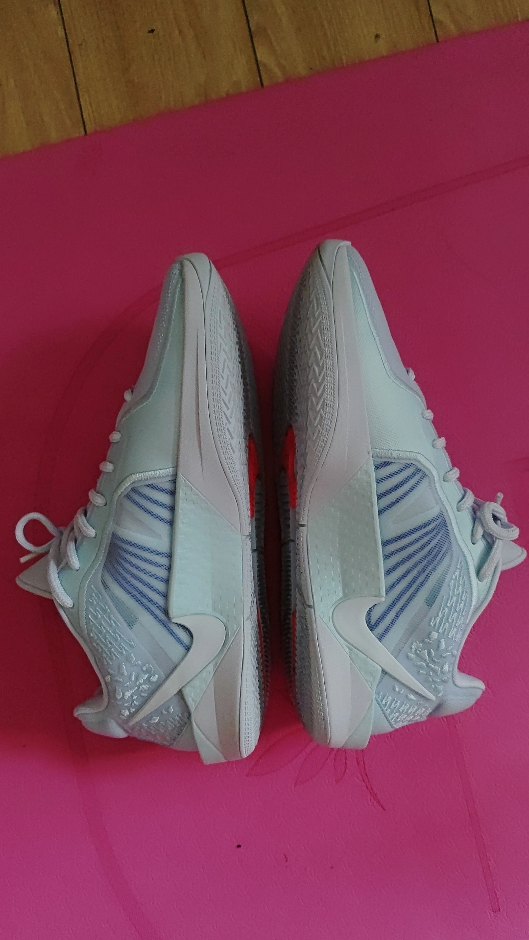 custom review-Nike Sabrina 2 EP 'Conductor' Women's