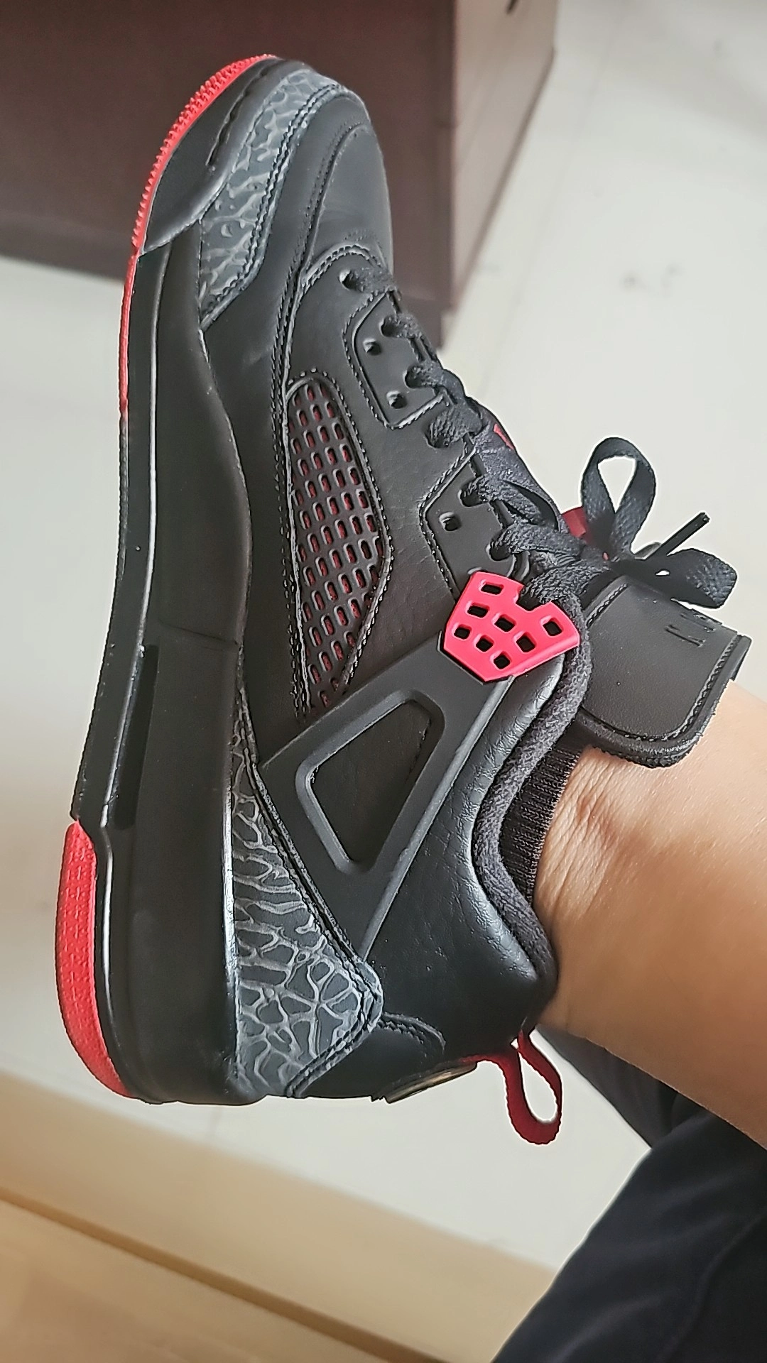custom review-Jordan Spizike Low Bred Men's