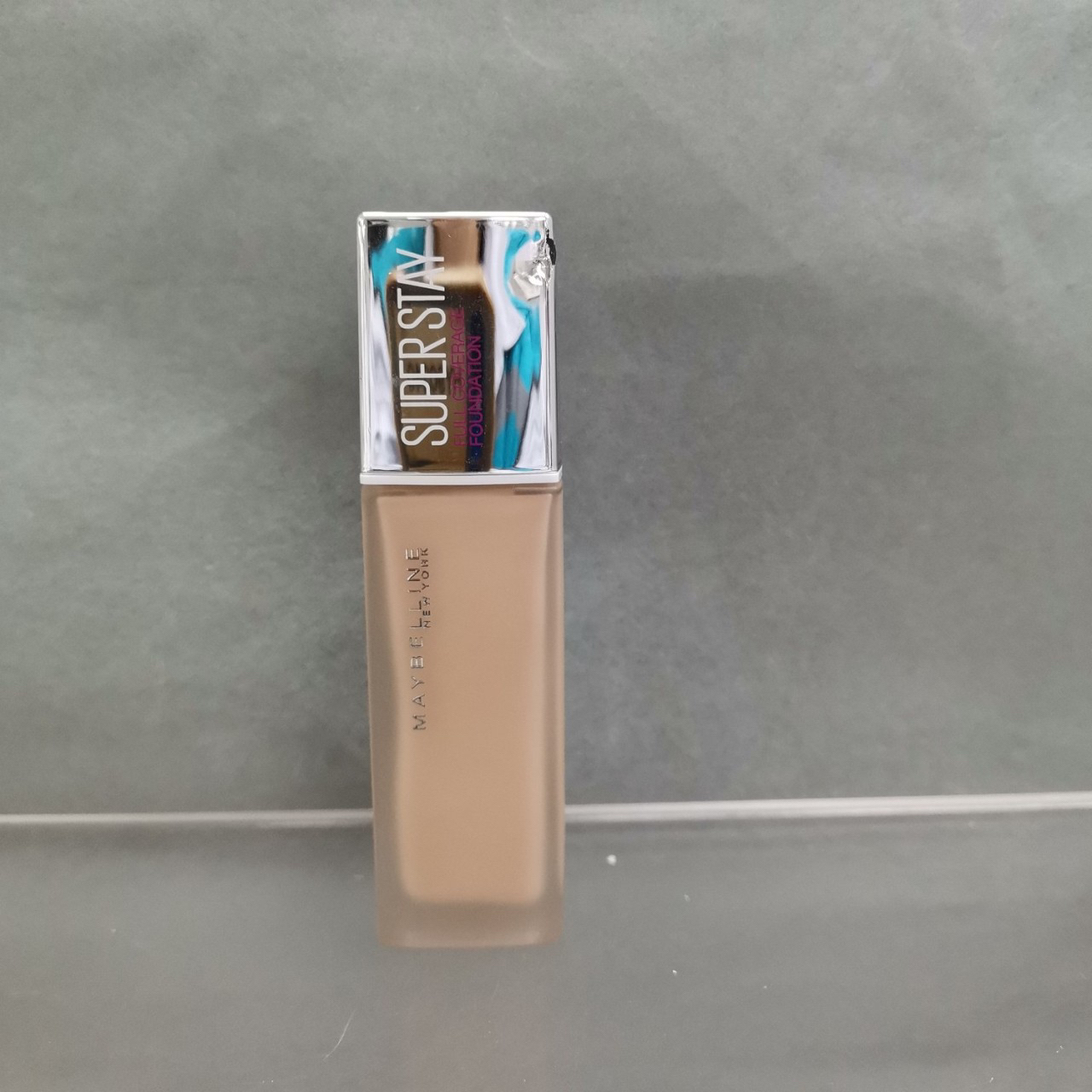 美宝莲 superstay巨持妆粉底