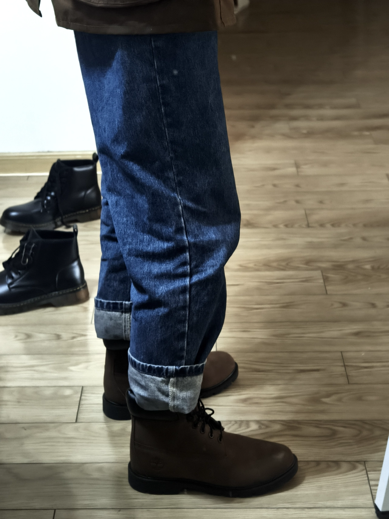 custom review-Timberland Classic 6 Inch Short Streetwear Men's Dark Brown