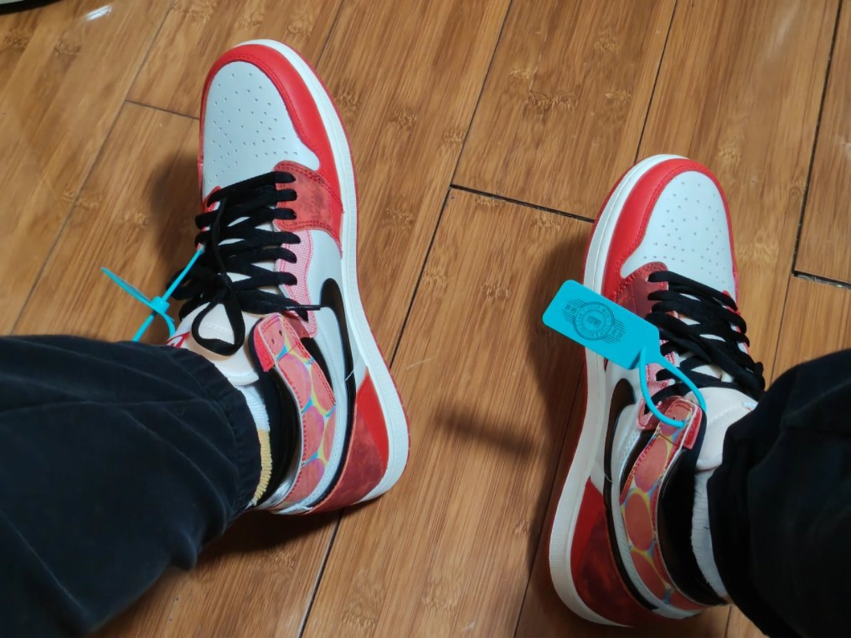 custom review-Jordan Air Jordan 1 Ретро High OG Паук Man 2,0 'Next Chapter' High Топ Винтажные баскетбольные кроссовки Унисекс Красный черный