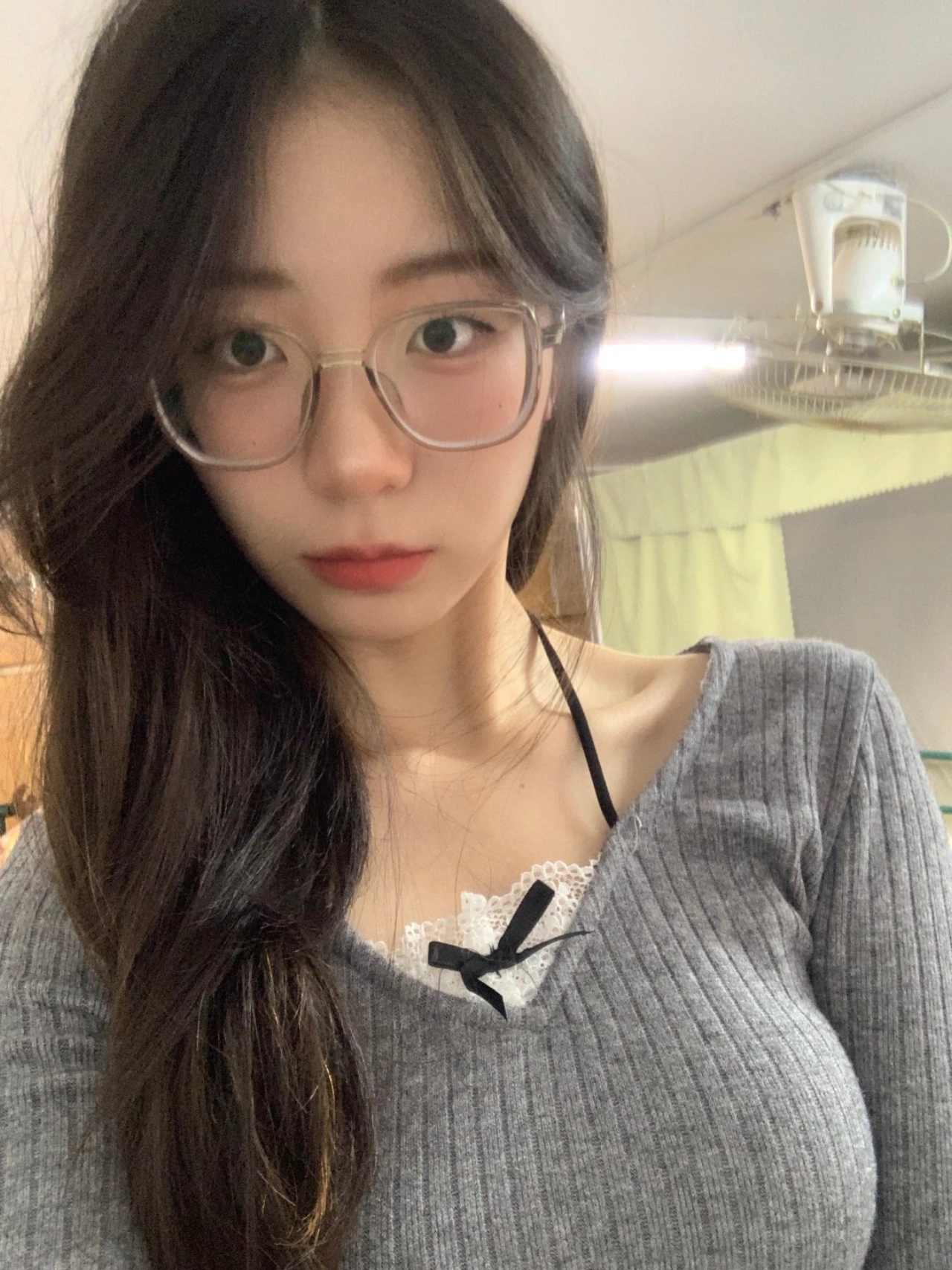 女研究生ootd