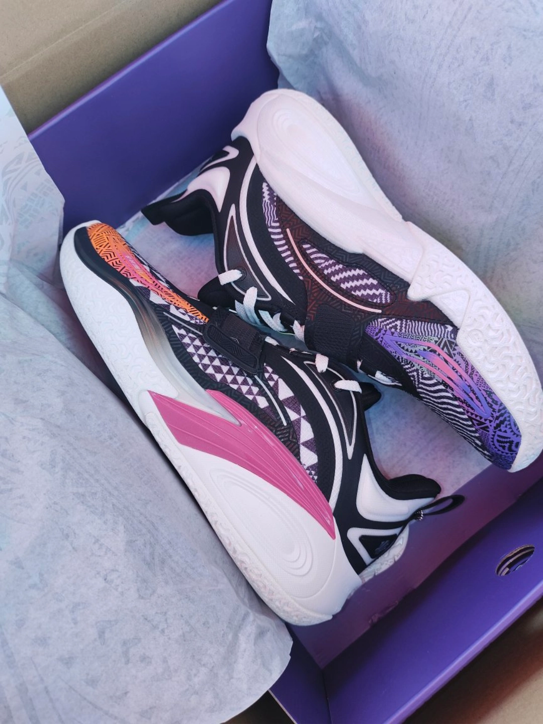 custom review-ANTA KAI 1 Амортизирующие низкие баскетбольные кроссовки с противоскользящим эффектом мужские черно-белые