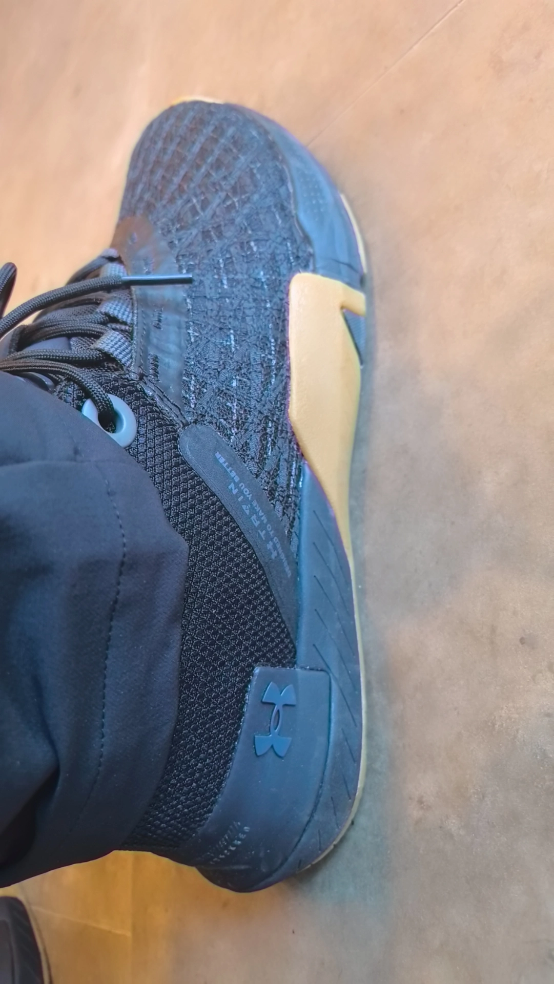 custom review-Under Armour Reign 5 Slip-Resistant Abrasion-Resistant Low-Top Training Shoes Men's Black Подпись Утеря устойчивость устойчивость к истиранию низкий топ тренировочные кроссовки мужской черный