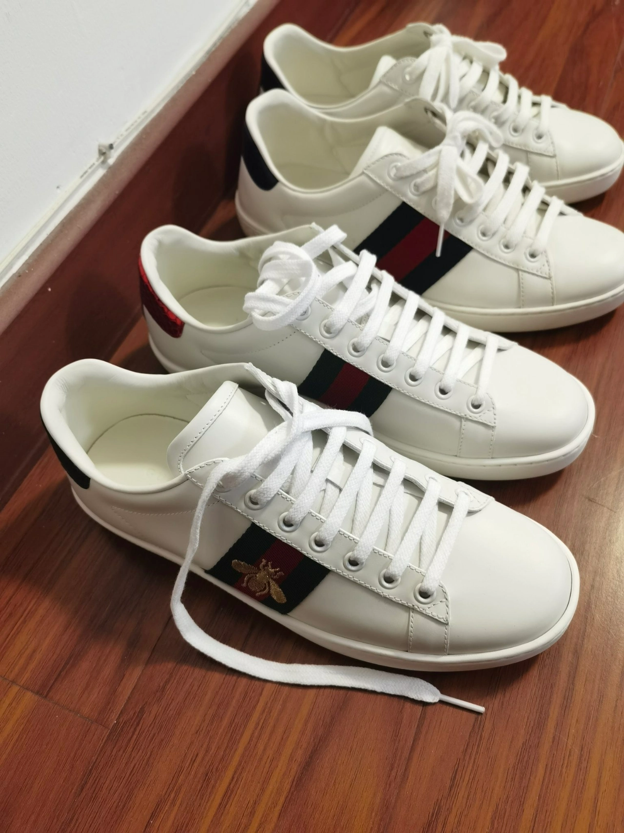custom review-GUCCI Women's Ace Embroidered 'Bee' Women's