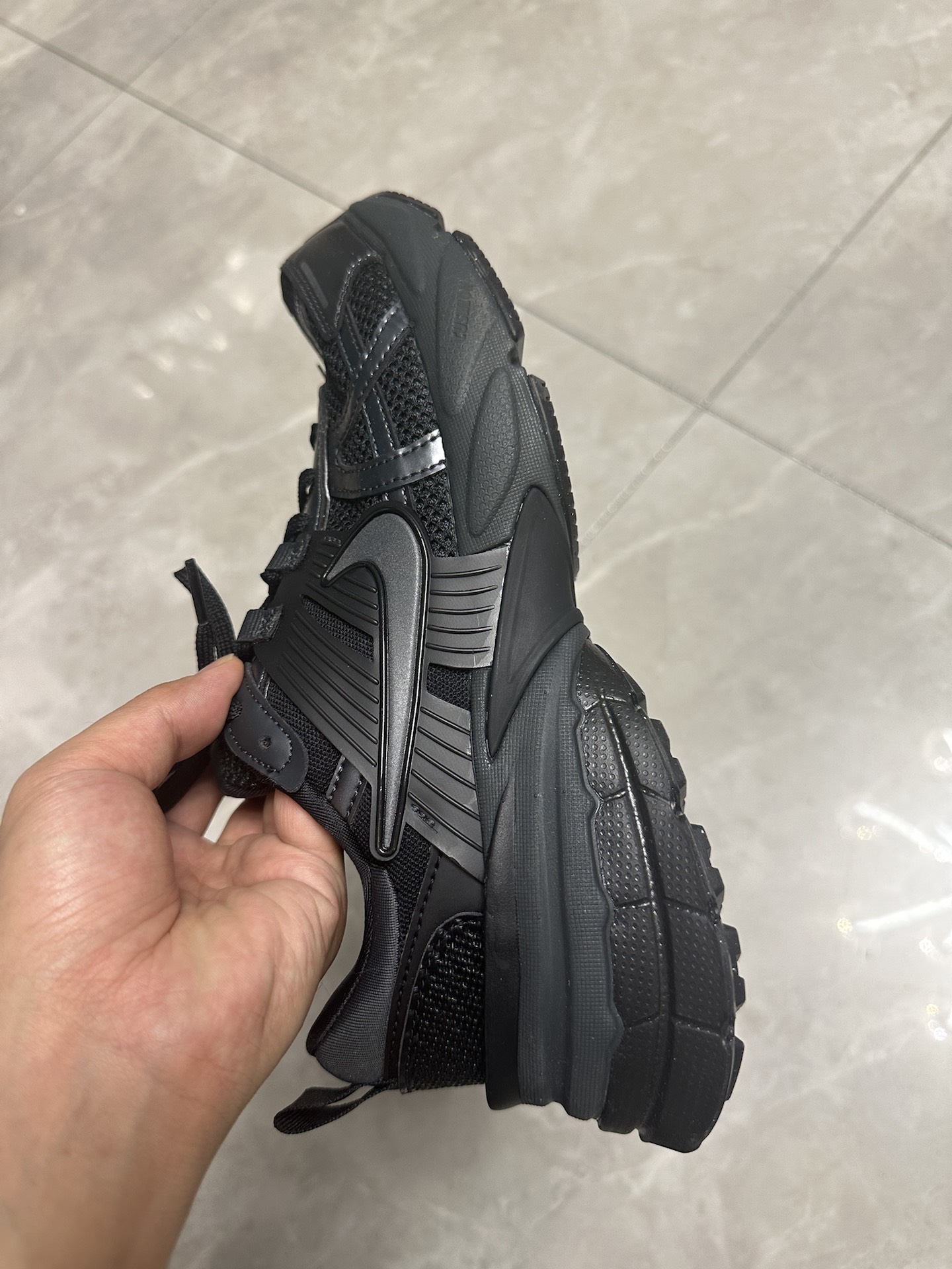 custom review-Nike V2K Run Устойчивый к истиранию Низкий Топ Повседневный Тренировки Городской Коммутирование Беговые кроссовки Мужской Черный