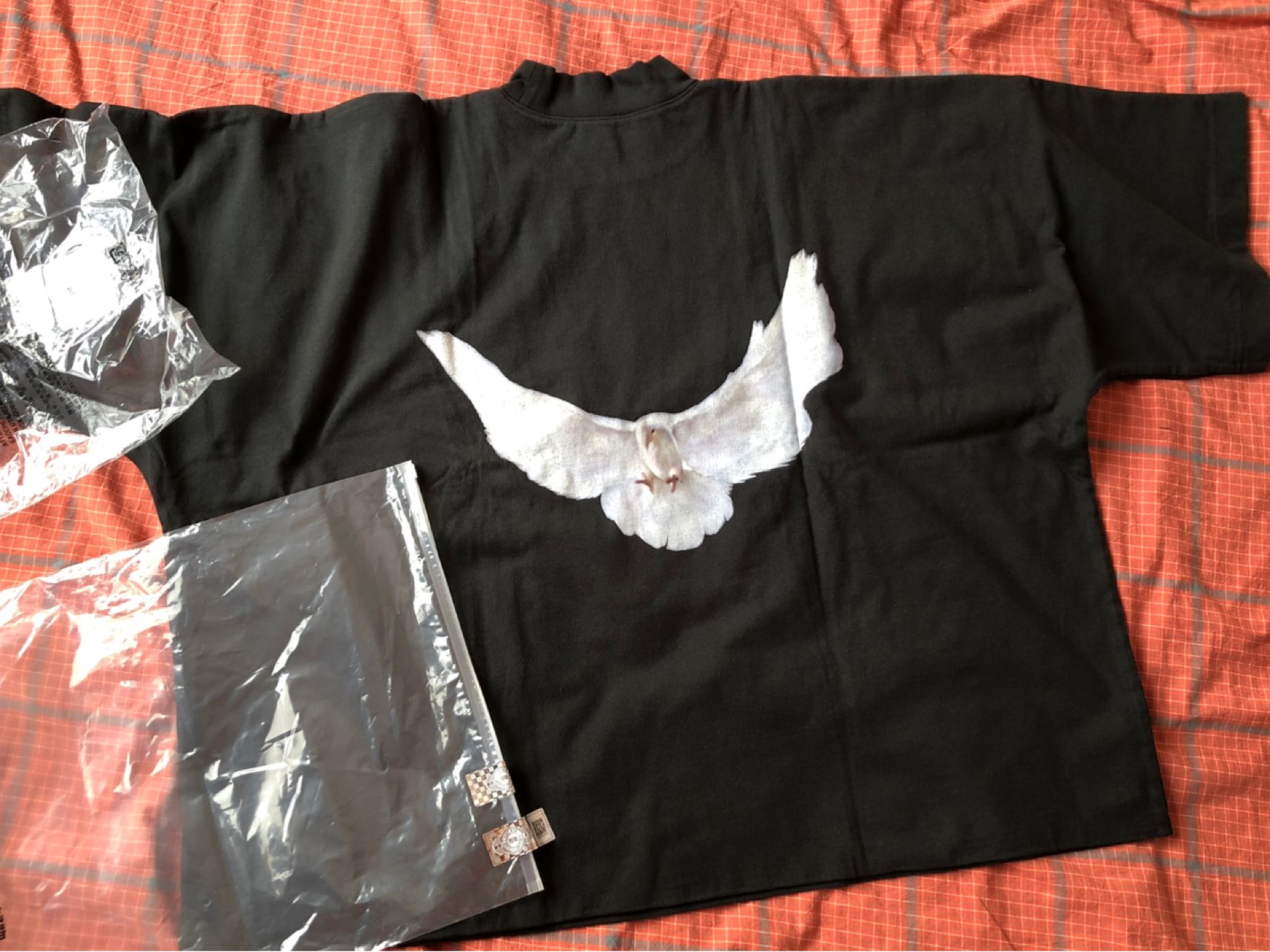 custom review-YEEZY Gap Dove No Seam Tee Black