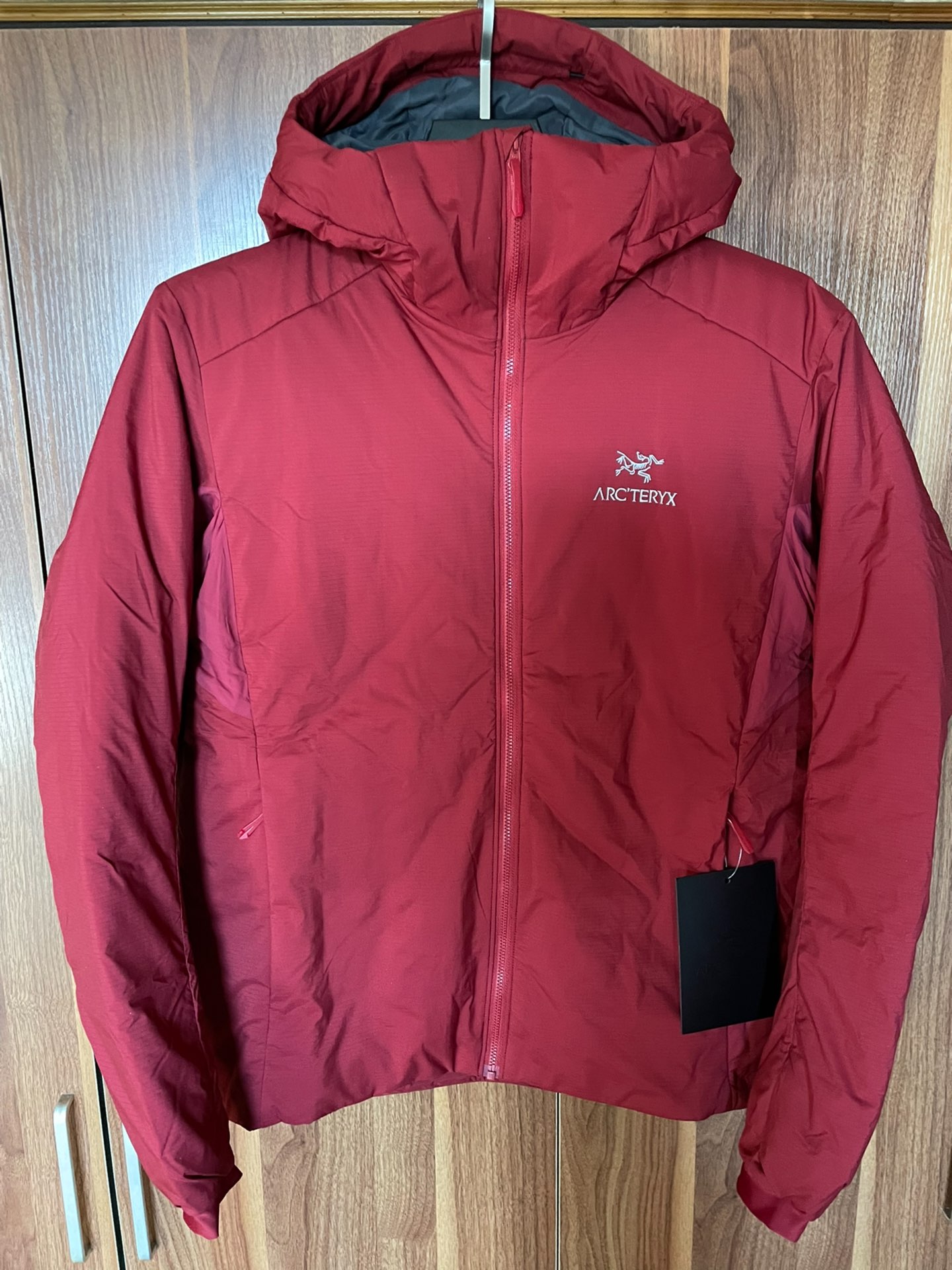 custom review-Arcteryx ATOM HEAVEYWEIGHT Пуховая куртка Женская