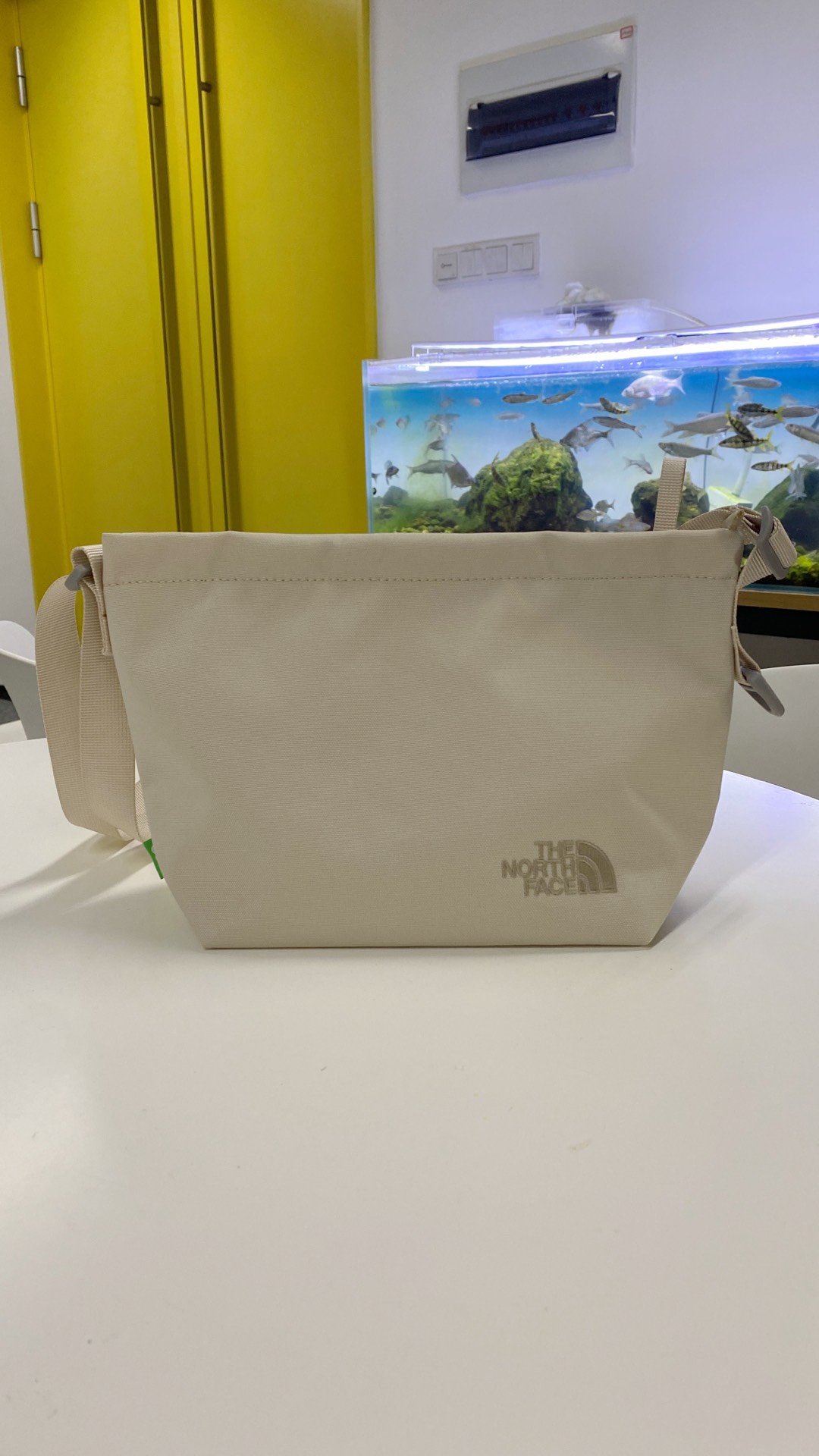 北面超实用斜挎包