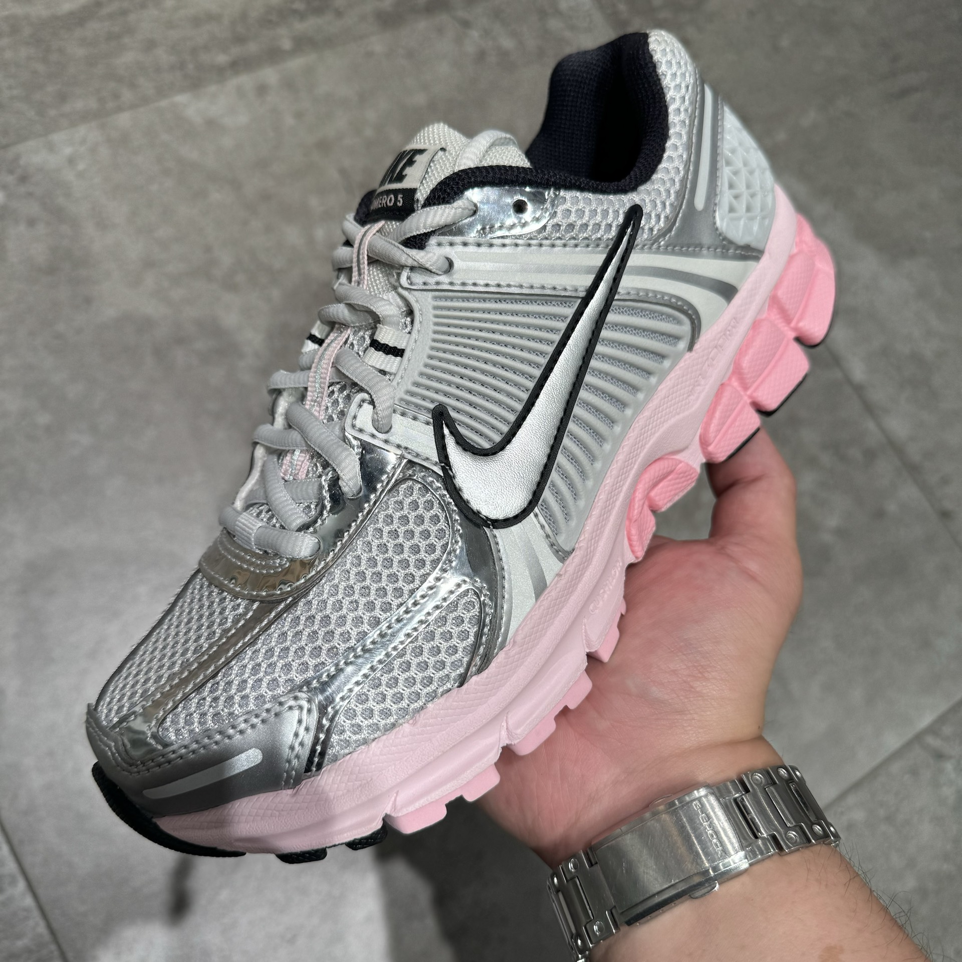 custom review-Nike Zoom Vomero 5 Photon Dust Pink Foam Women's