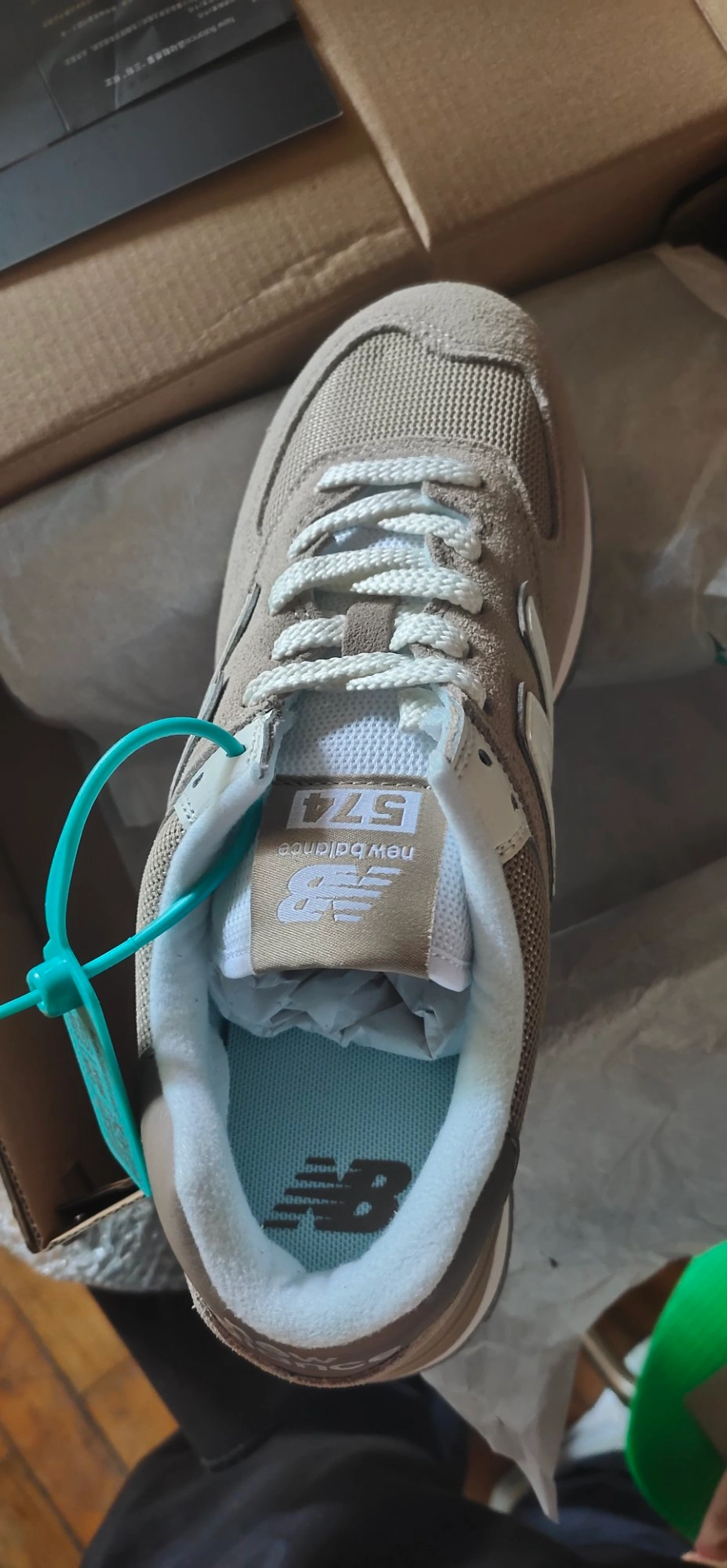 custom review-New Balance NB 574 Устойчивые к истиранию низкие беговые кроссовки для бега Unisex Light Кофе