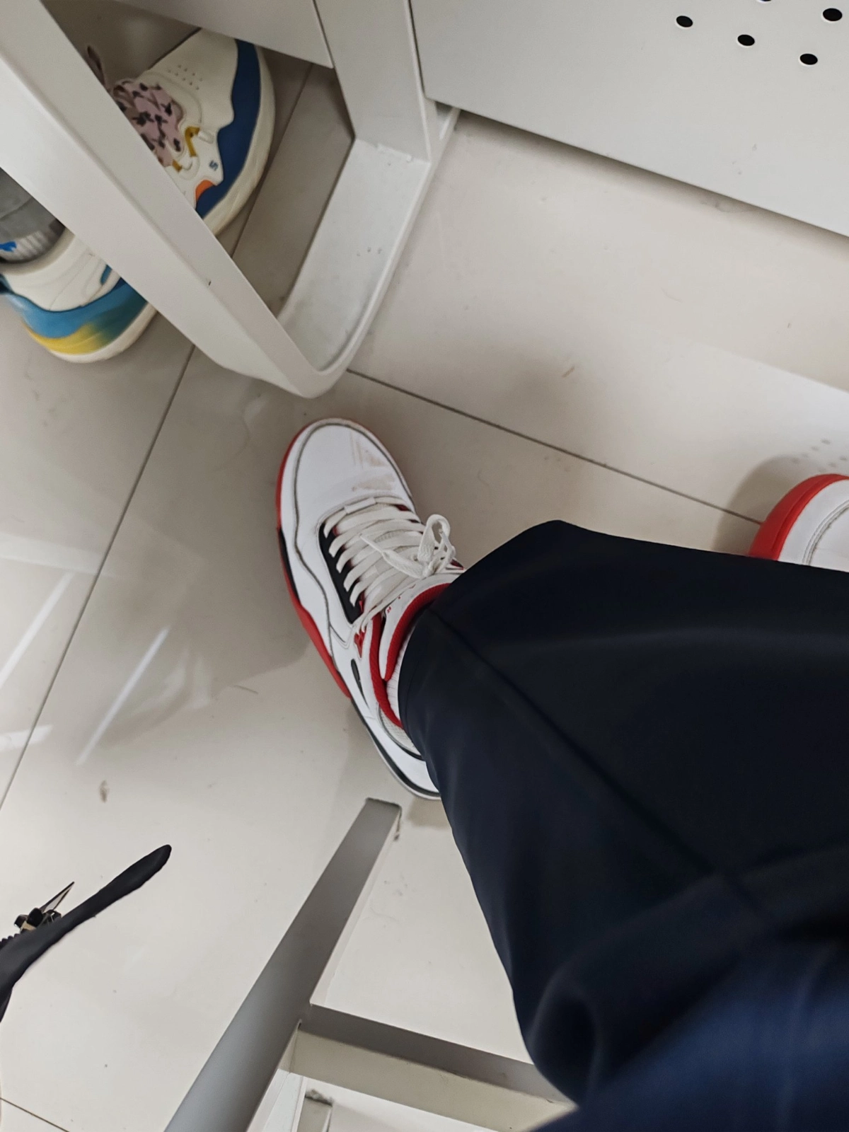 custom review-Nike Flight Legacy Red White