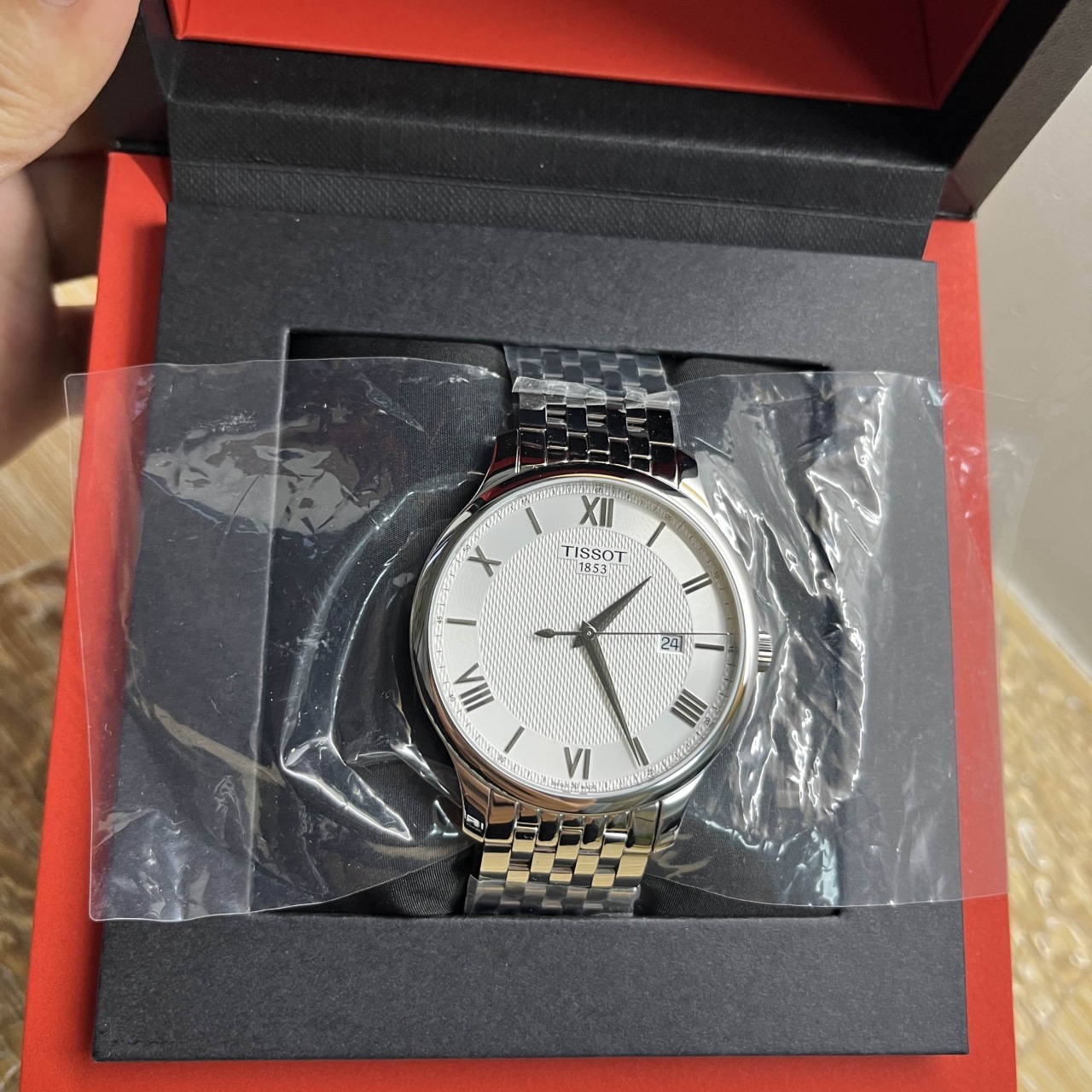 天梭俊雅全新未佩戴 公司年终奖奖品 天梭t063男表