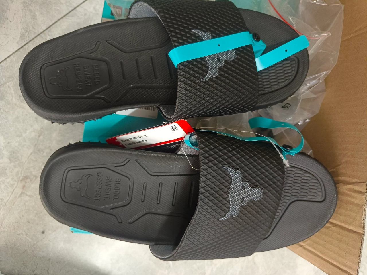 custom review-Under Armour Износостойкие Повседневные Тапочки Мужские Черные Однослойные