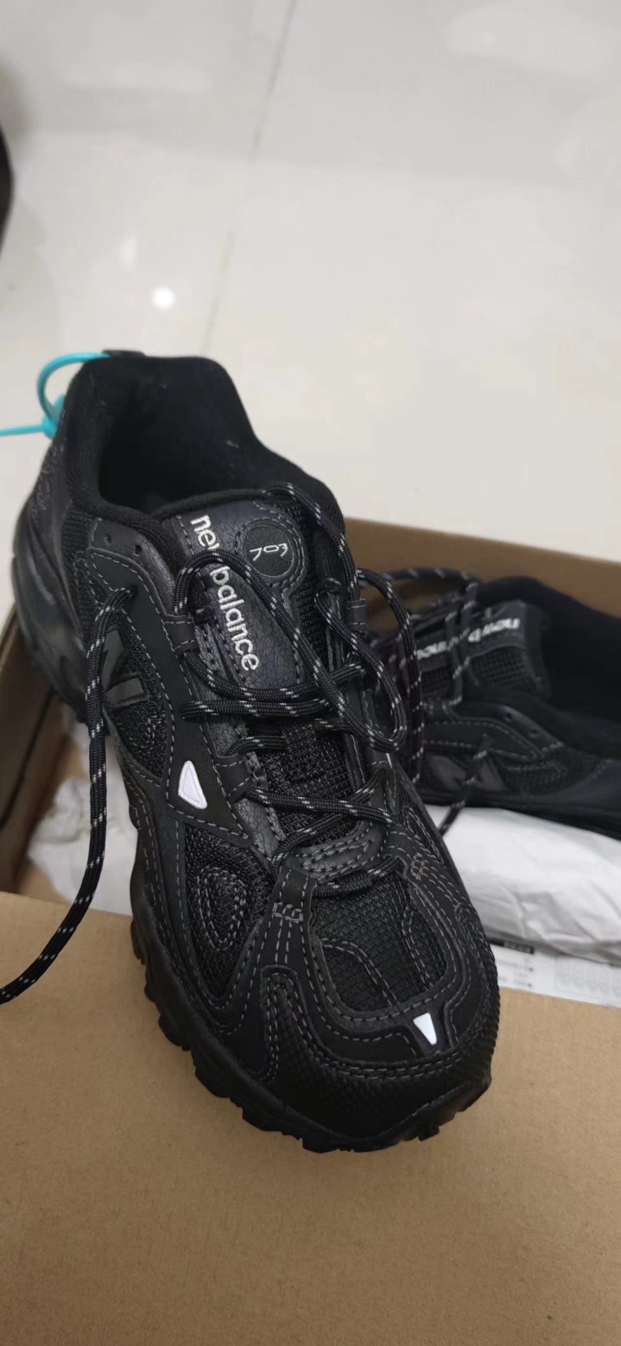 custom review-New Balance NB 703 Уличная обувь Низкий топ Женский