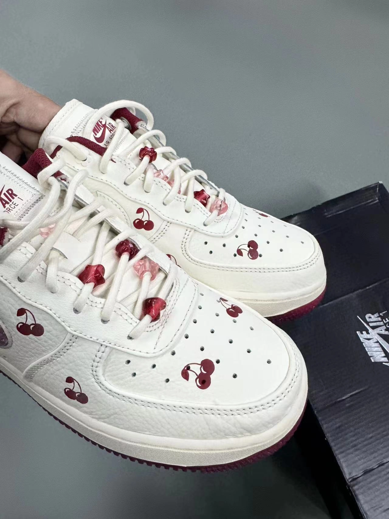 nike air force1 樱桃涂鸦墙 迷你勾🉑🉑🉑